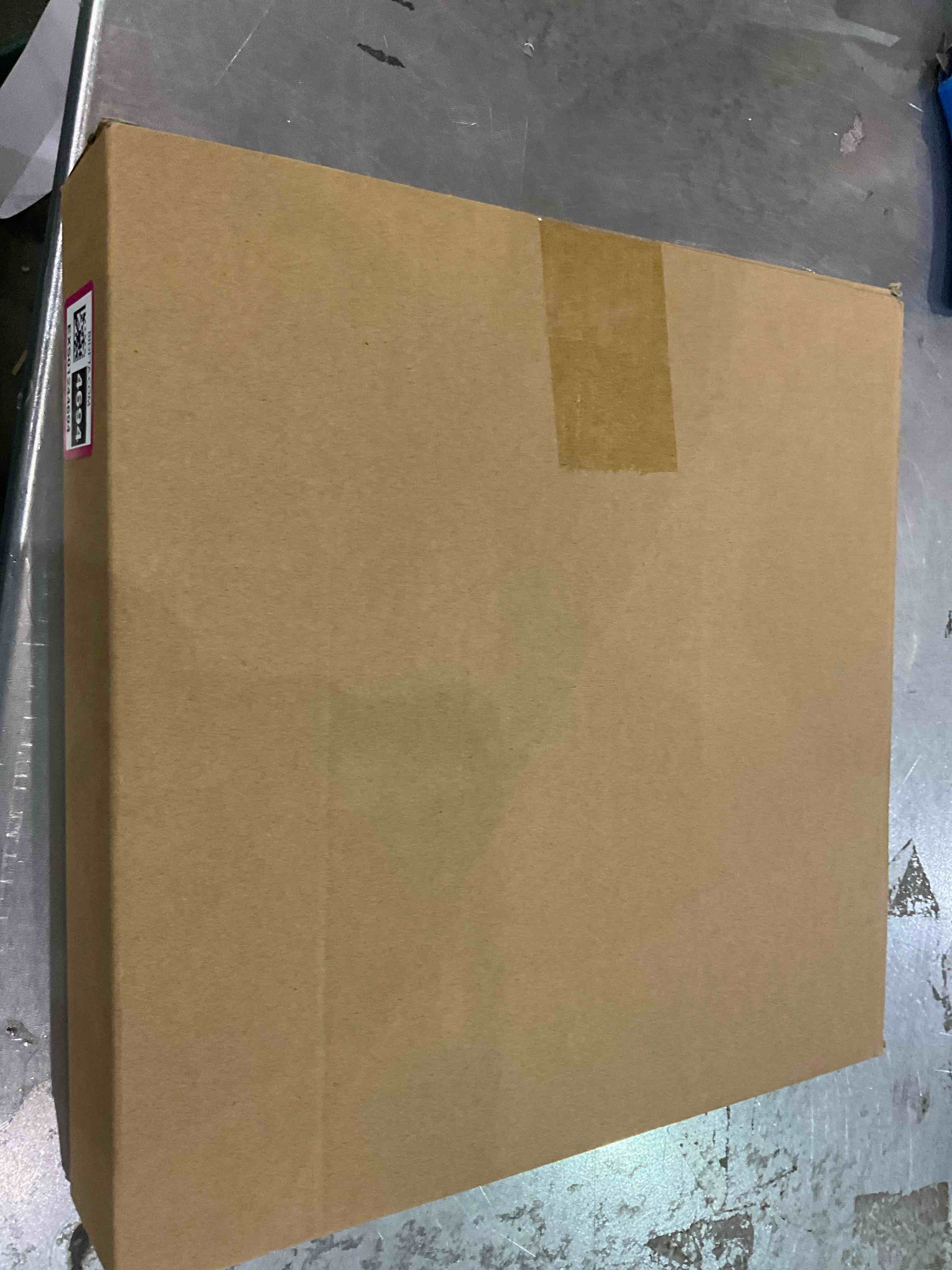 https://s3.amazonaws.com/lotting-images-prod/BargainHunt/EXS01244694_1711461066238.jpeg