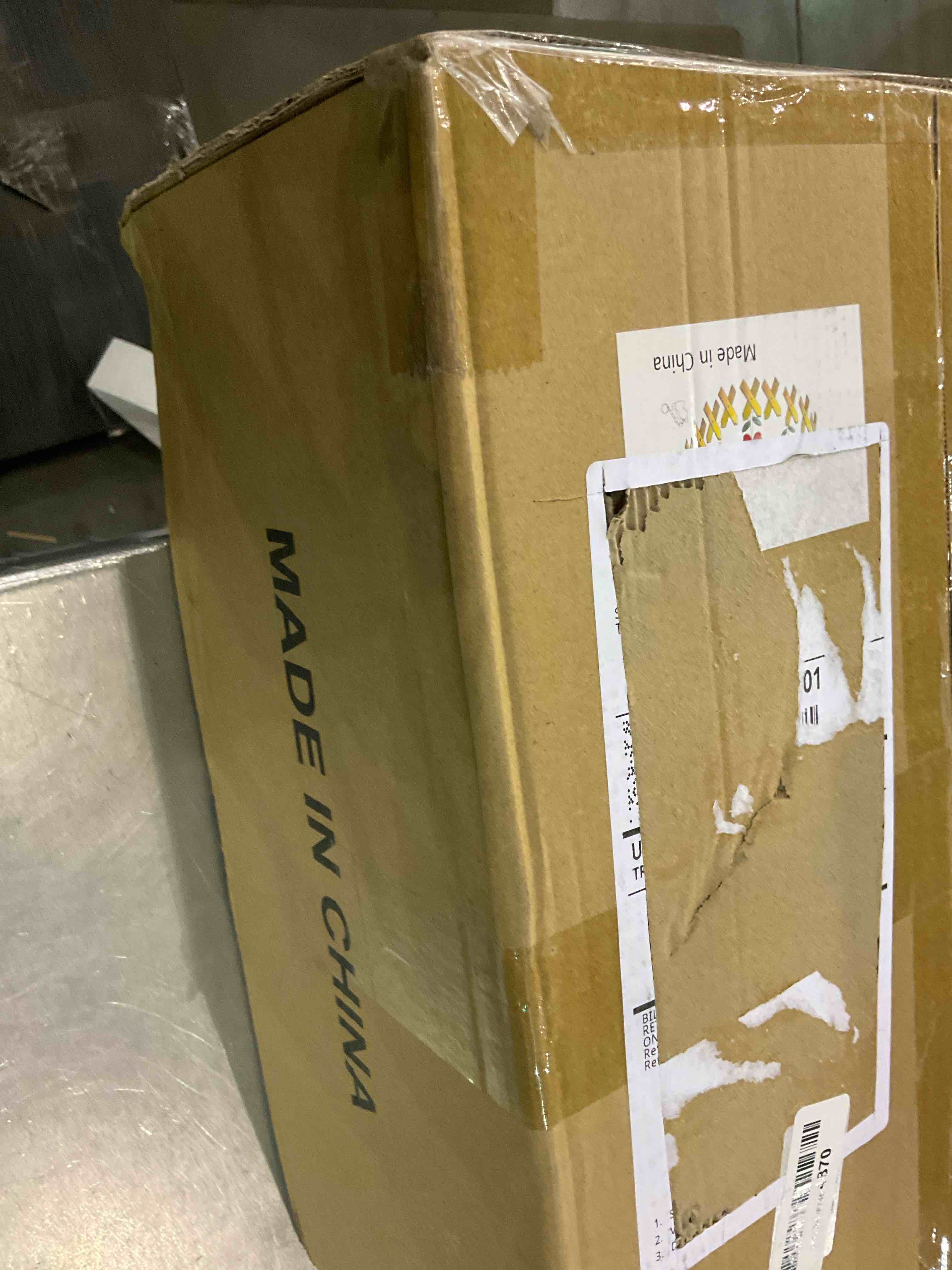 https://s3.amazonaws.com/lotting-images-prod/BargainHunt/EXS01244702_1711462148307.jpeg