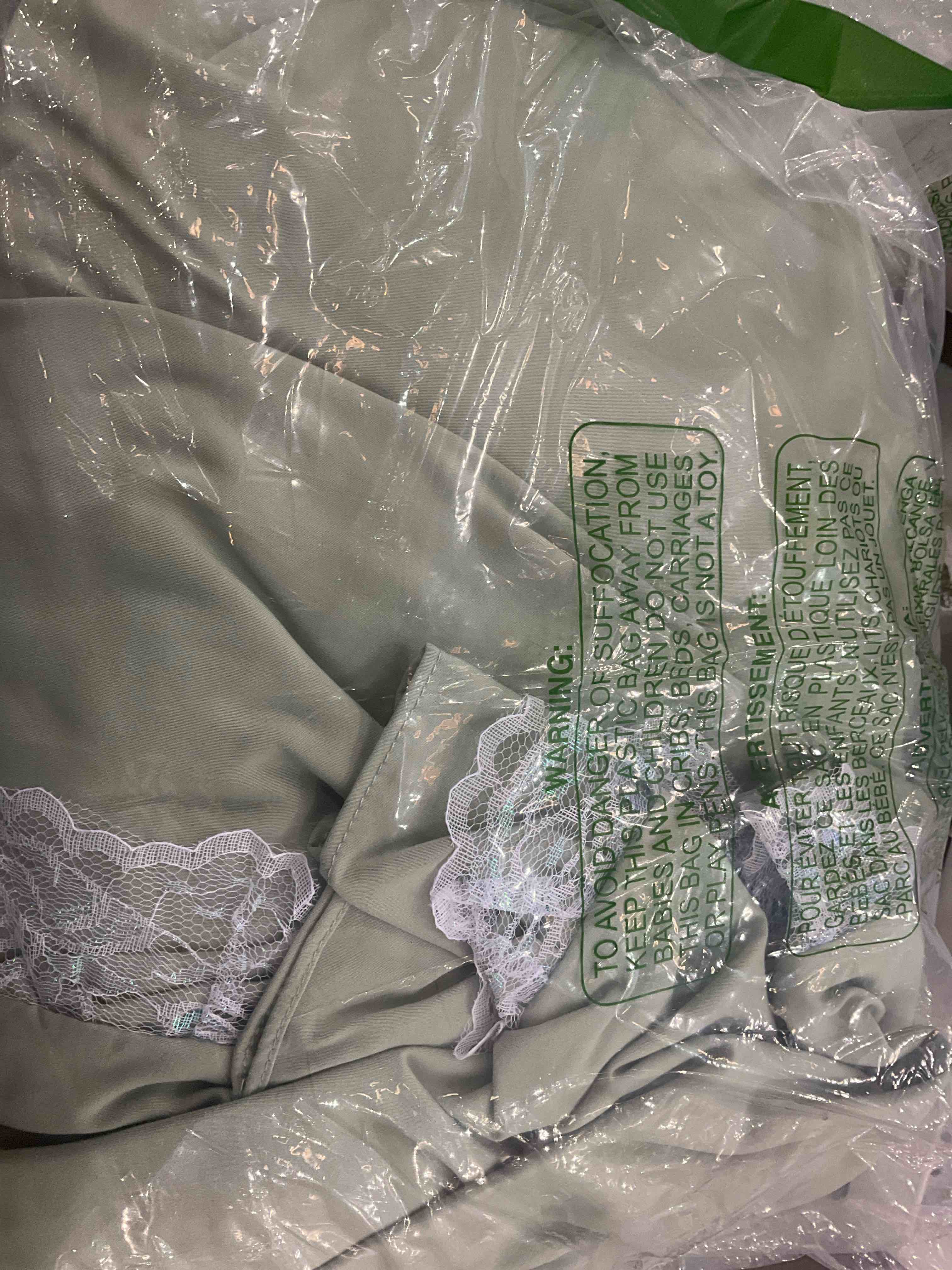 https://s3.amazonaws.com/lotting-images-prod/BargainHunt/EXS01245027_1710256759994.jpeg