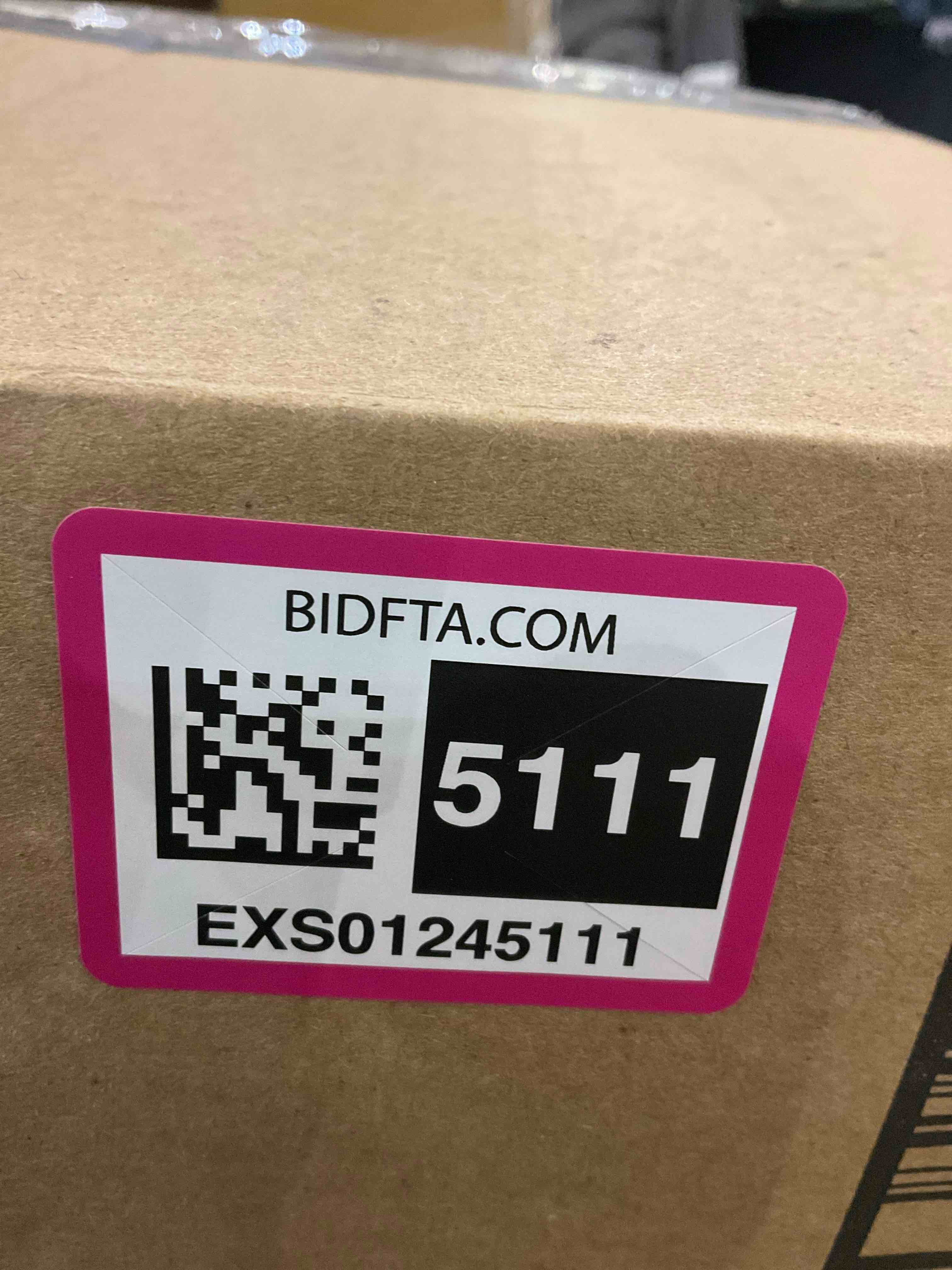 https://s3.amazonaws.com/lotting-images-prod/BargainHunt/EXS01245111_1710341005992.jpeg