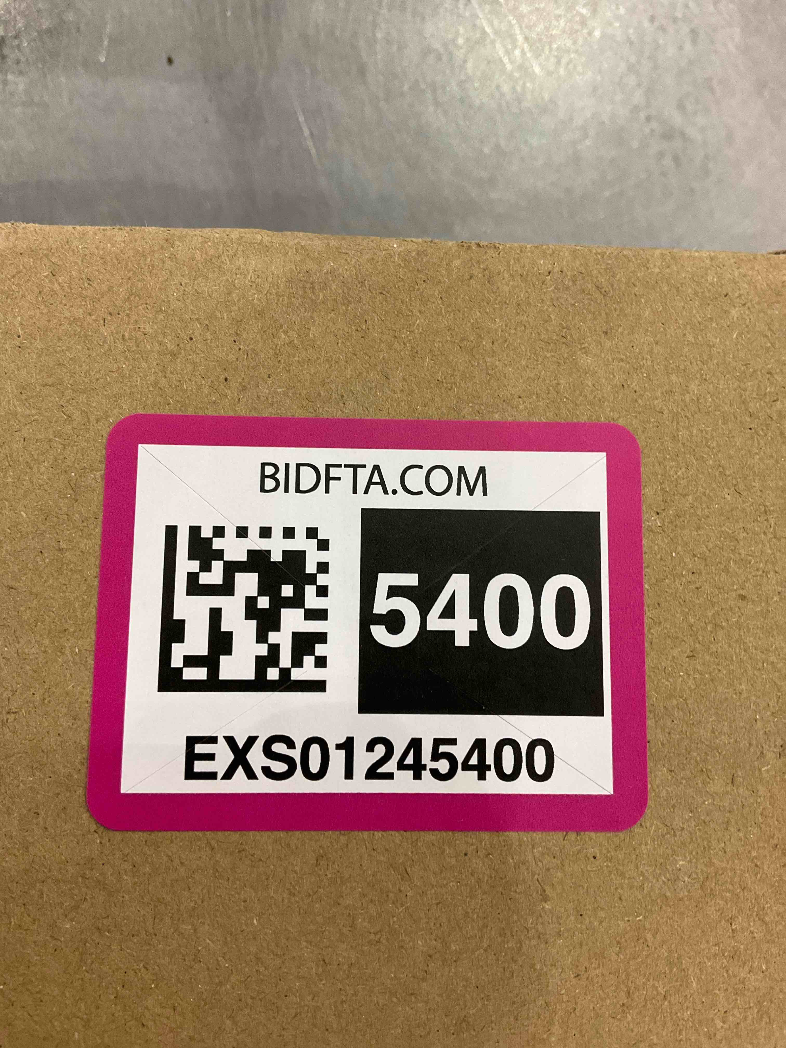 https://s3.amazonaws.com/lotting-images-prod/BargainHunt/EXS01245400_1710766203316.jpeg
