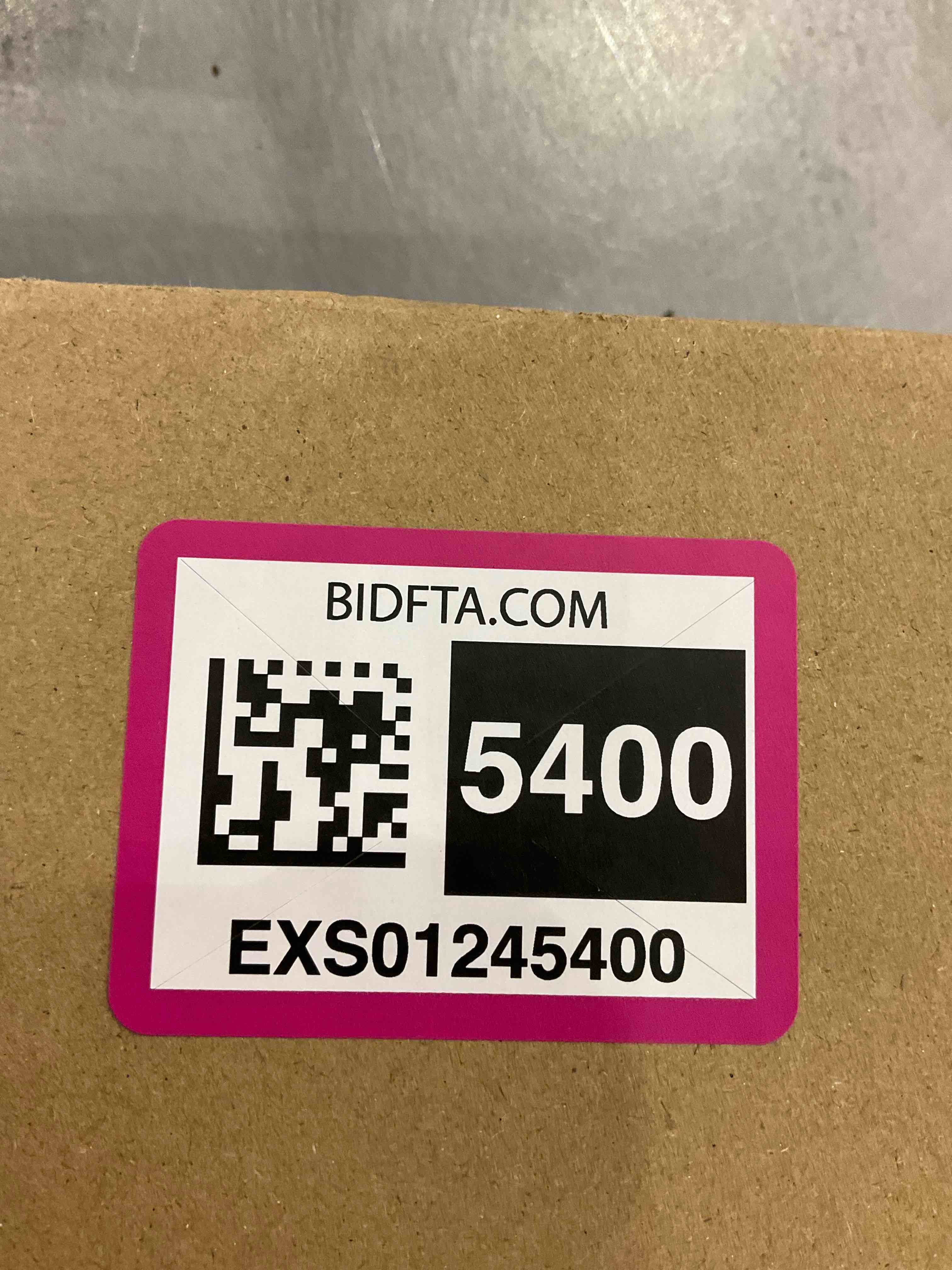 https://s3.amazonaws.com/lotting-images-prod/BargainHunt/EXS01245400_1710766204370.jpeg