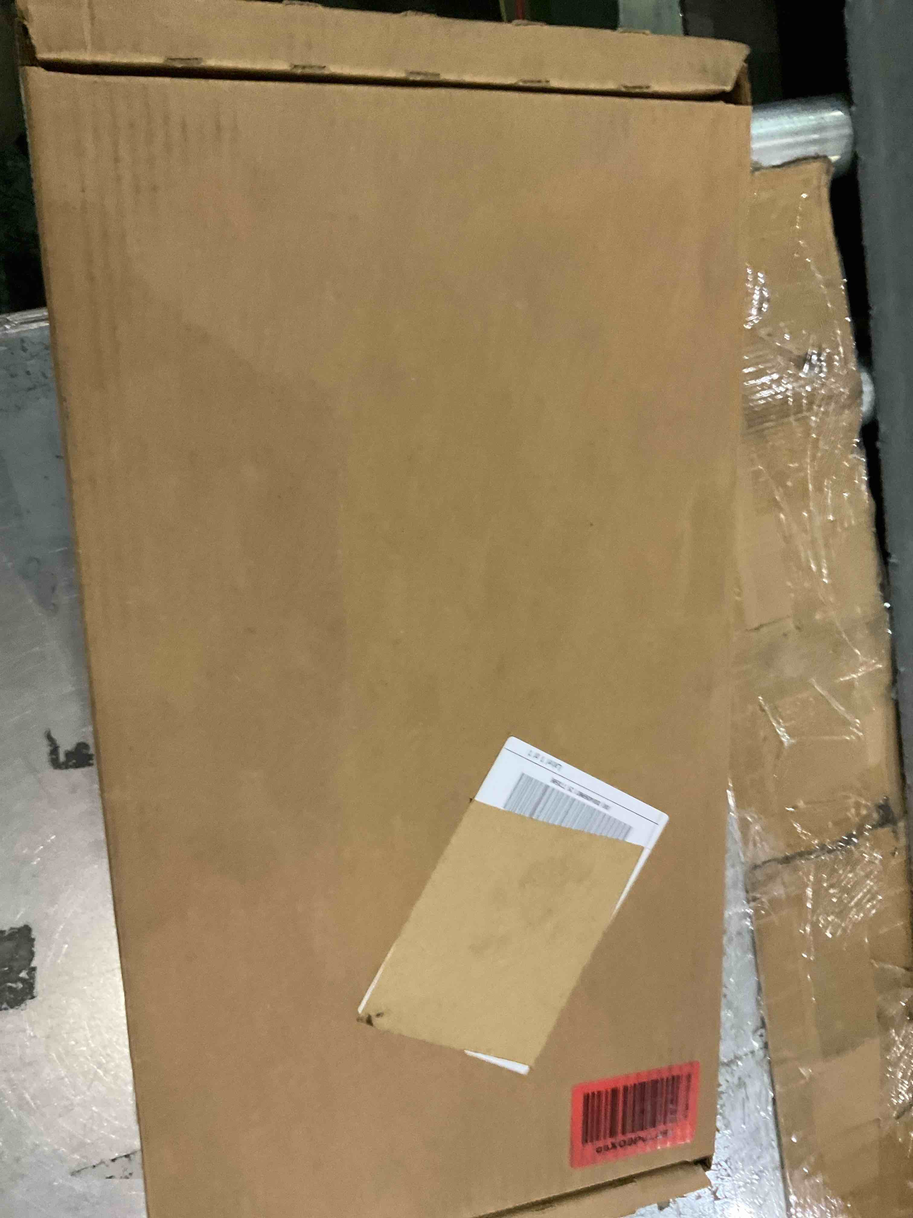 https://s3.amazonaws.com/lotting-images-prod/BargainHunt/EXS01245826_1711716809771.jpeg