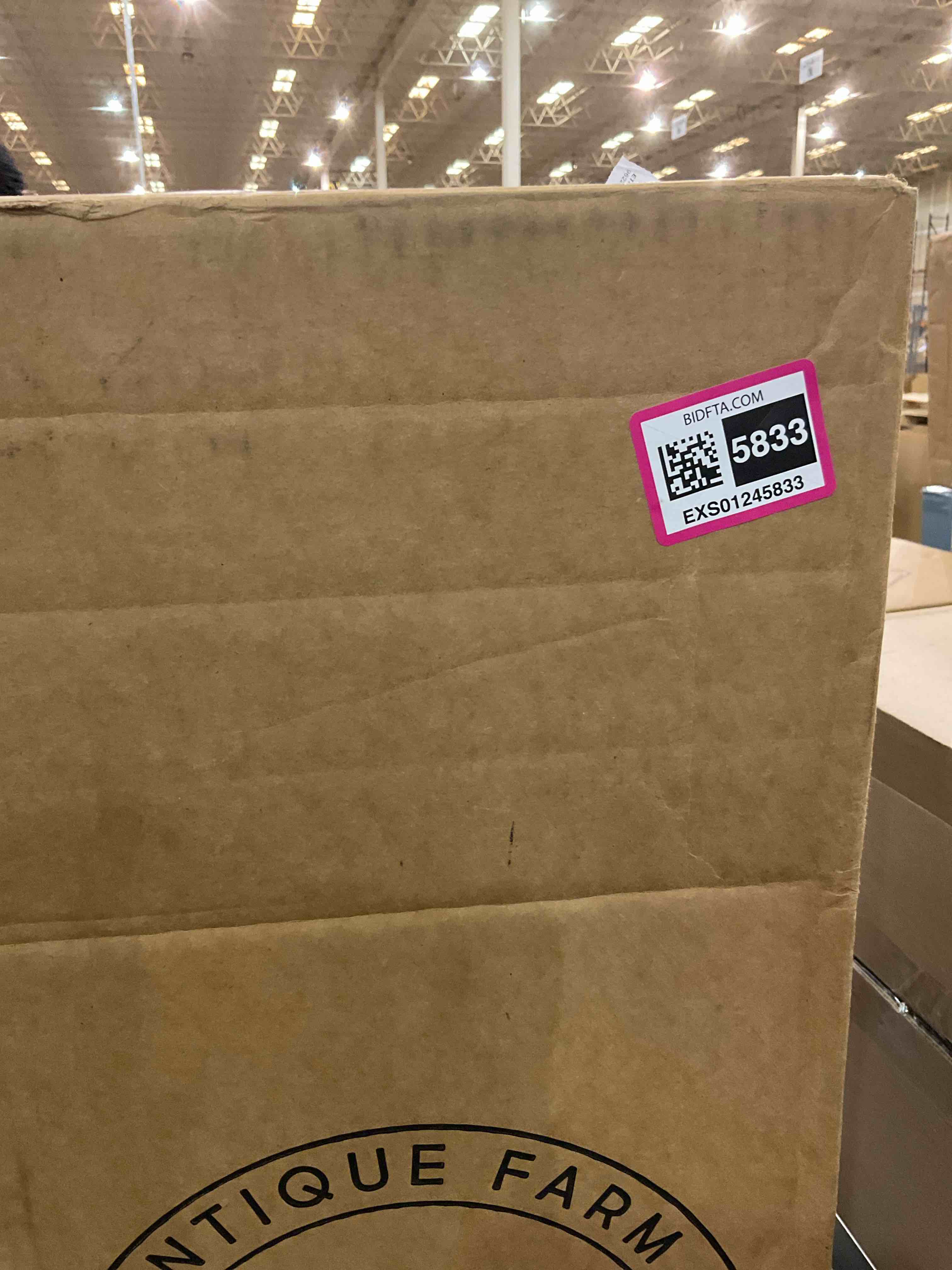 https://s3.amazonaws.com/lotting-images-prod/BargainHunt/EXS01245833_1711719905924.jpeg