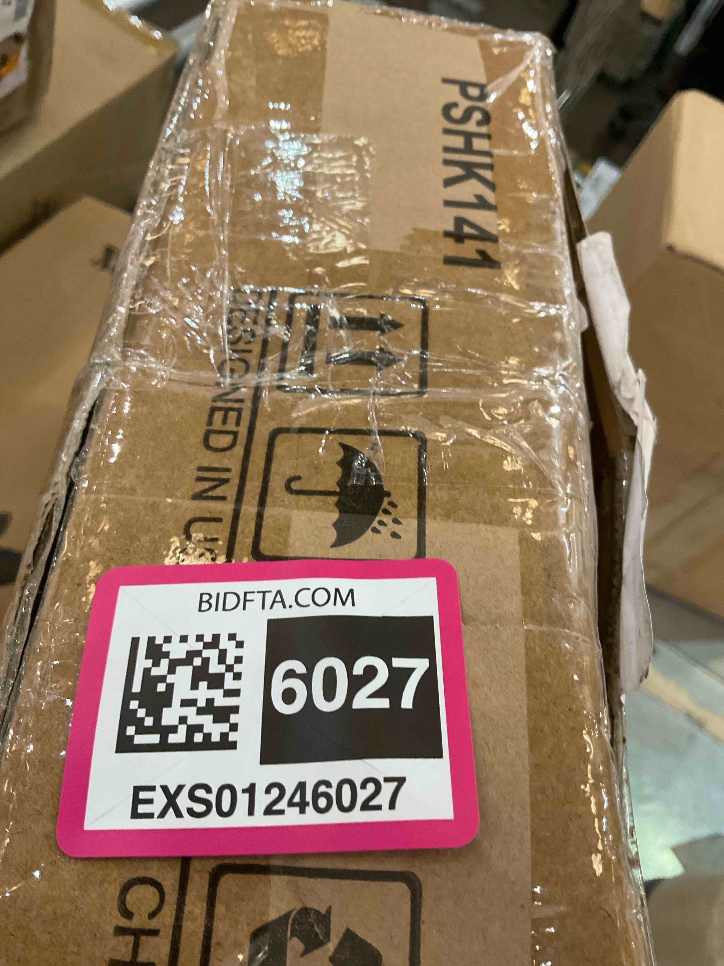 https://s3.amazonaws.com/lotting-images-prod/BargainHunt/EXS01246027_1710183047944.jpeg