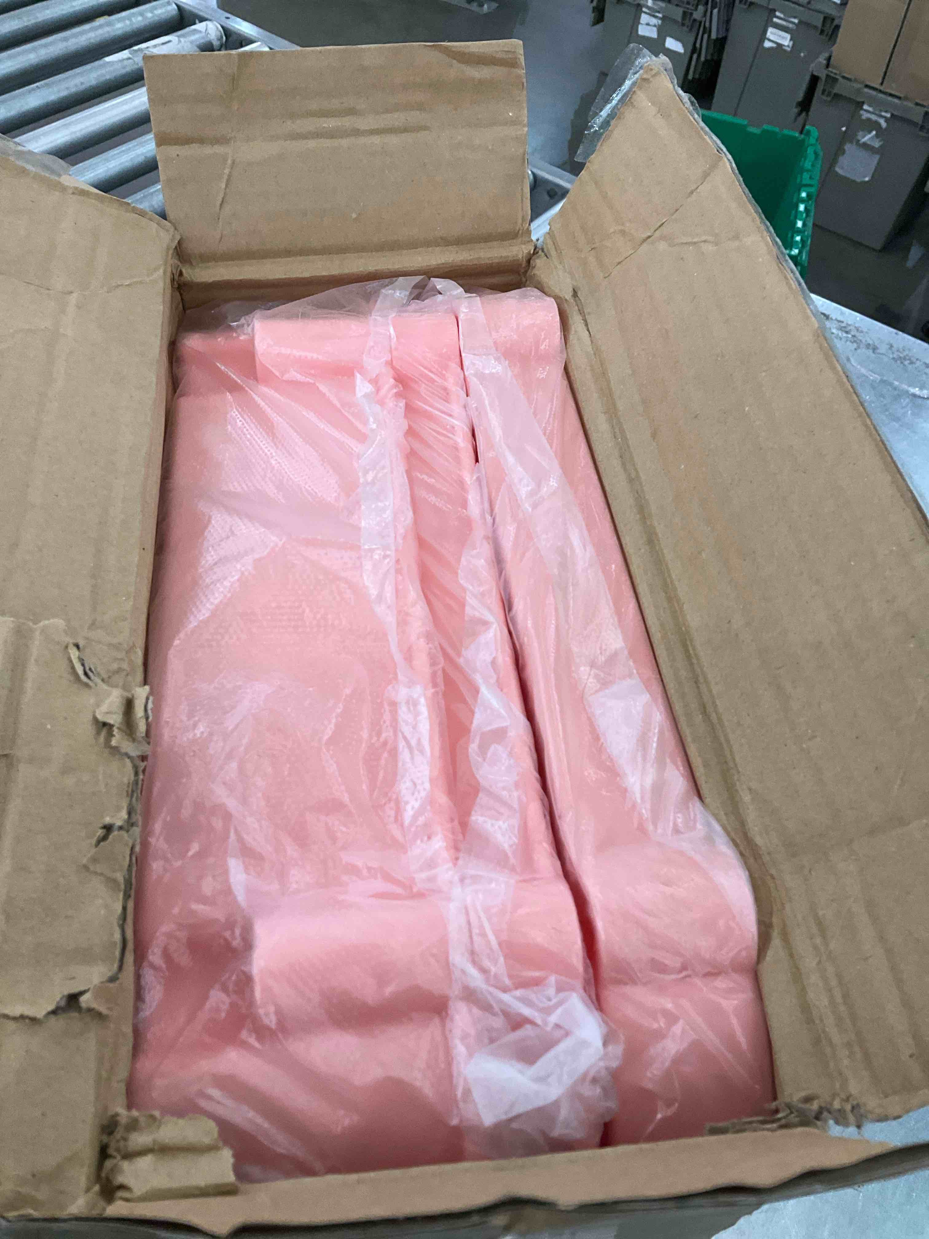 https://s3.amazonaws.com/lotting-images-prod/BargainHunt/EXS01246170_1710261852262.jpeg
