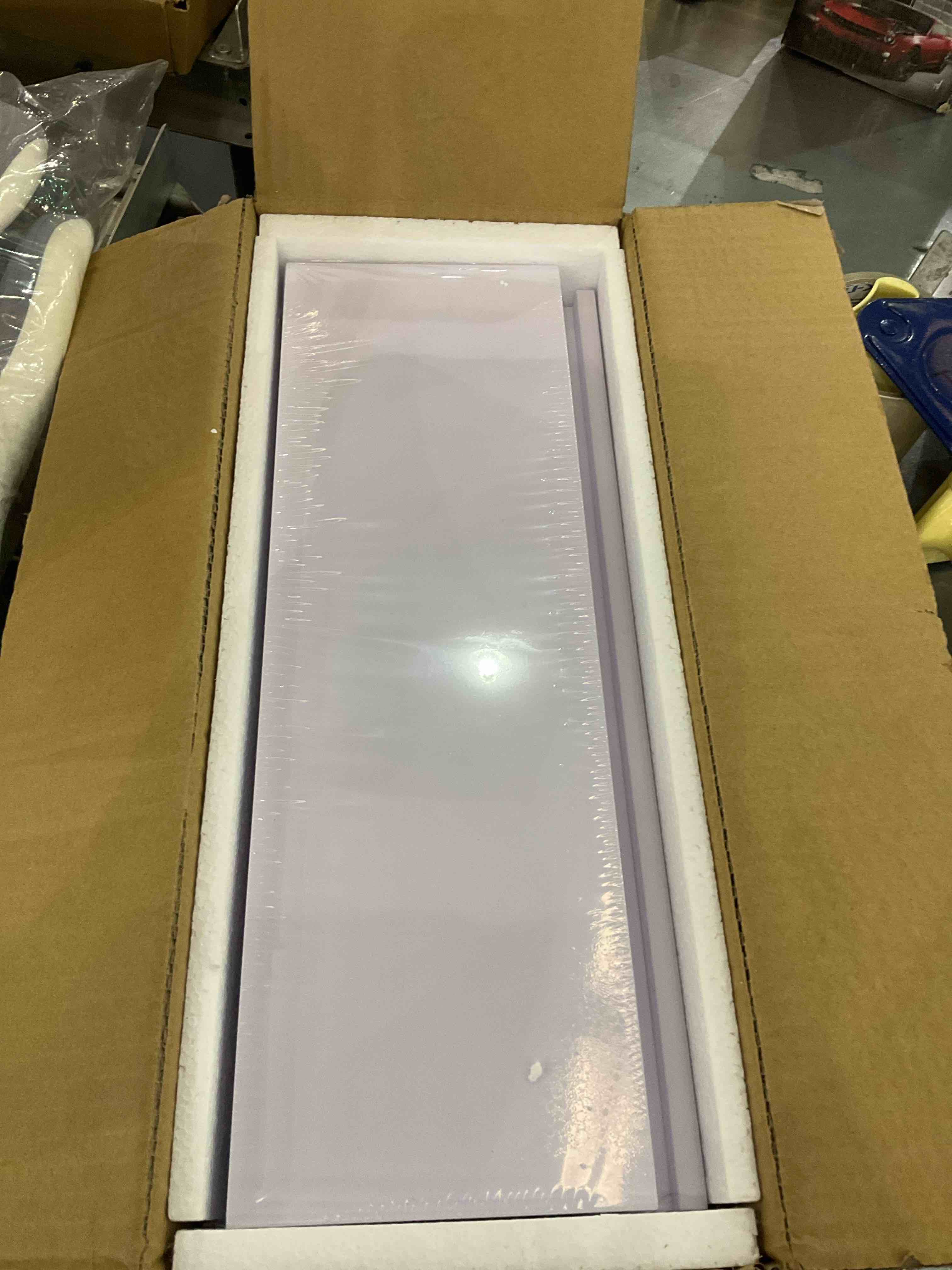 https://s3.amazonaws.com/lotting-images-prod/BargainHunt/EXS01246469_1710425885588.jpeg