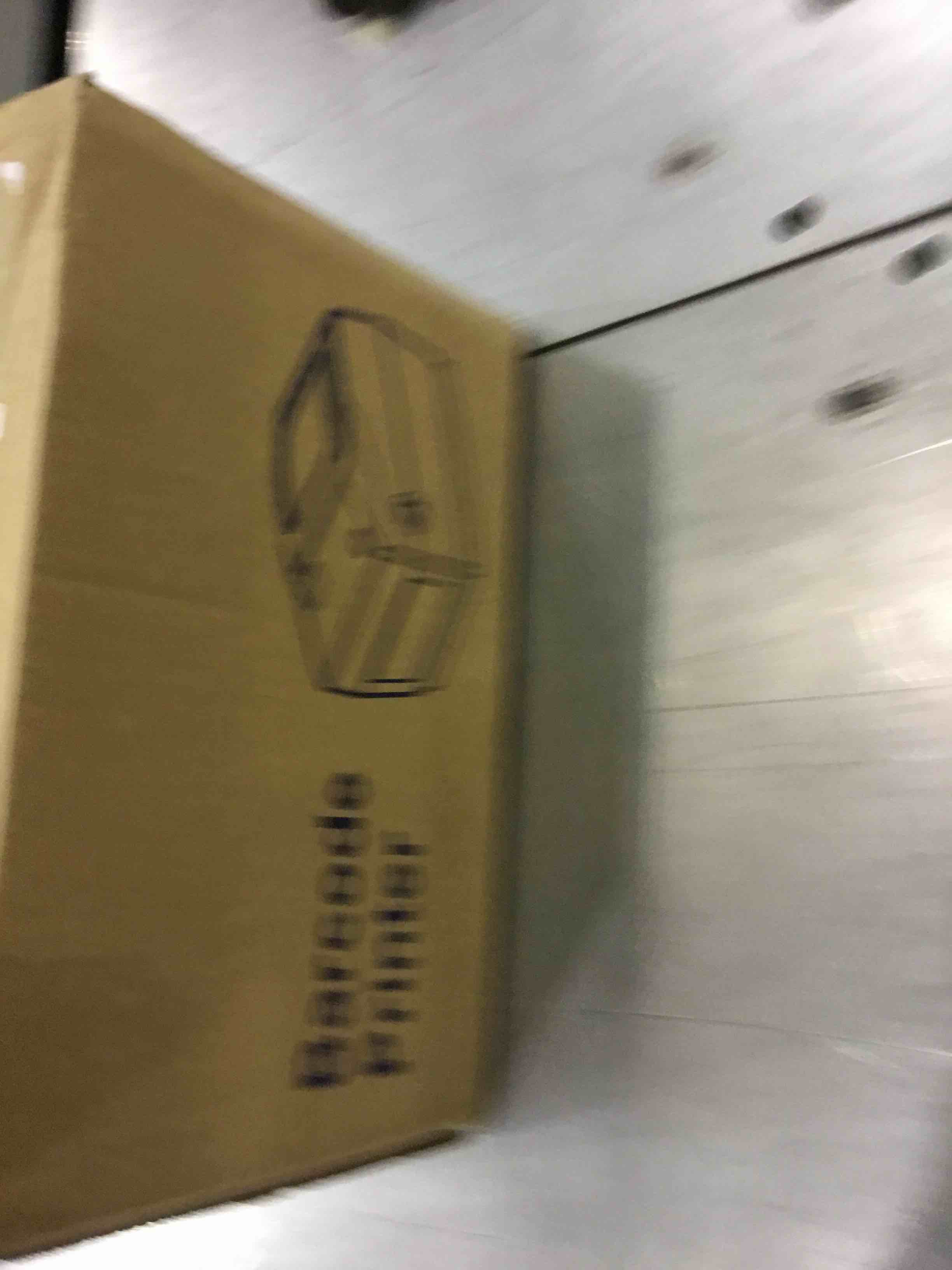 https://s3.amazonaws.com/lotting-images-prod/BargainHunt/EXS01246667_1710415658147.jpeg