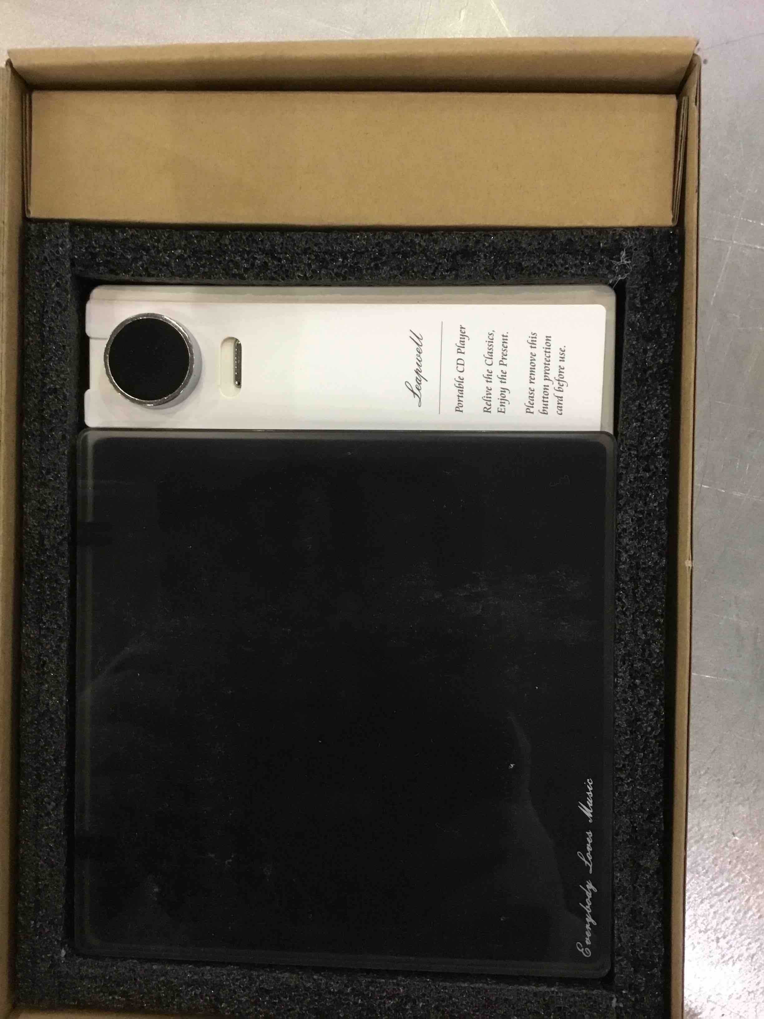 https://s3.amazonaws.com/lotting-images-prod/BargainHunt/EXS01246764_1710428200234.jpeg