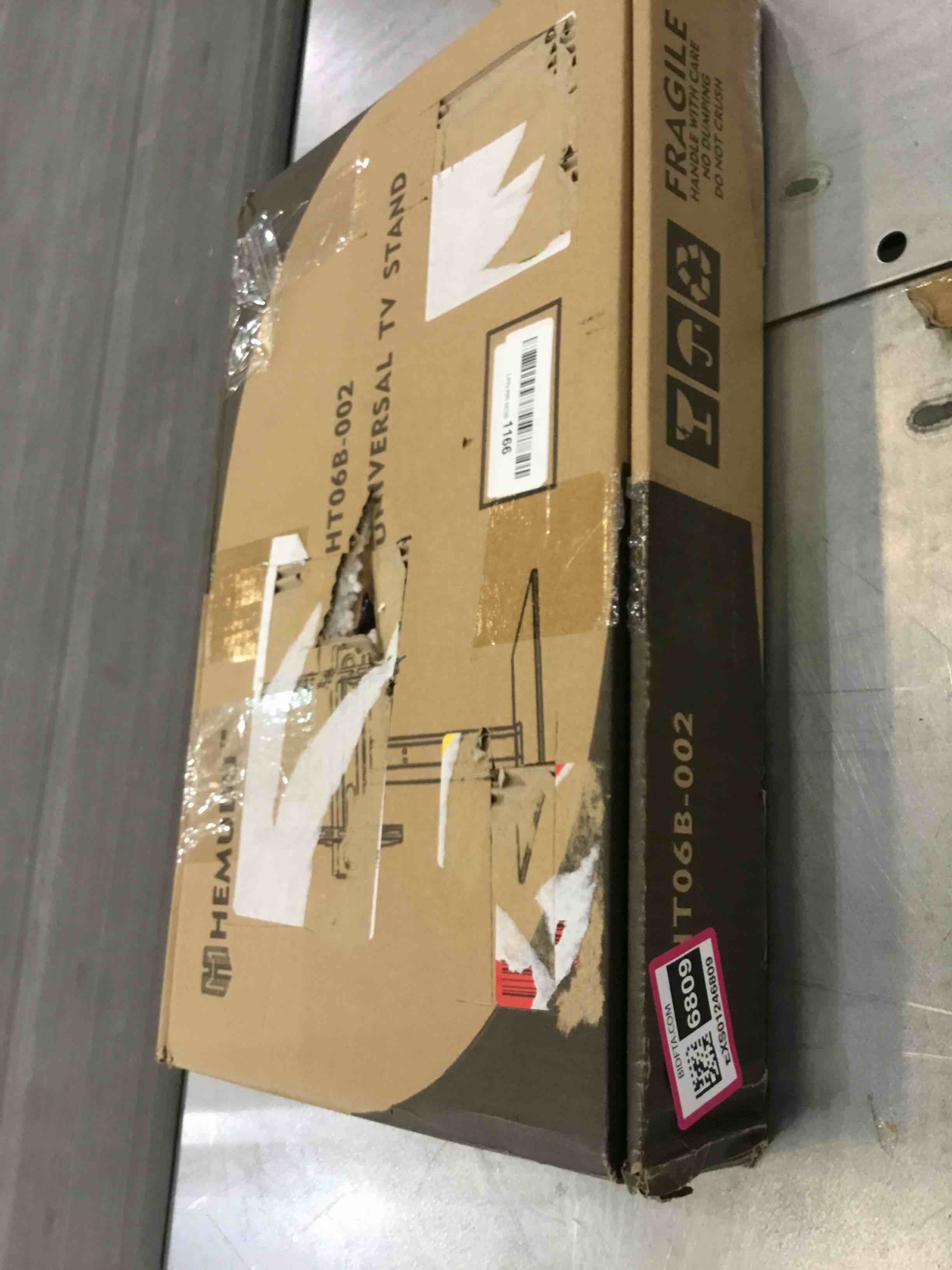 https://s3.amazonaws.com/lotting-images-prod/BargainHunt/EXS01246809_1710442133228.jpeg