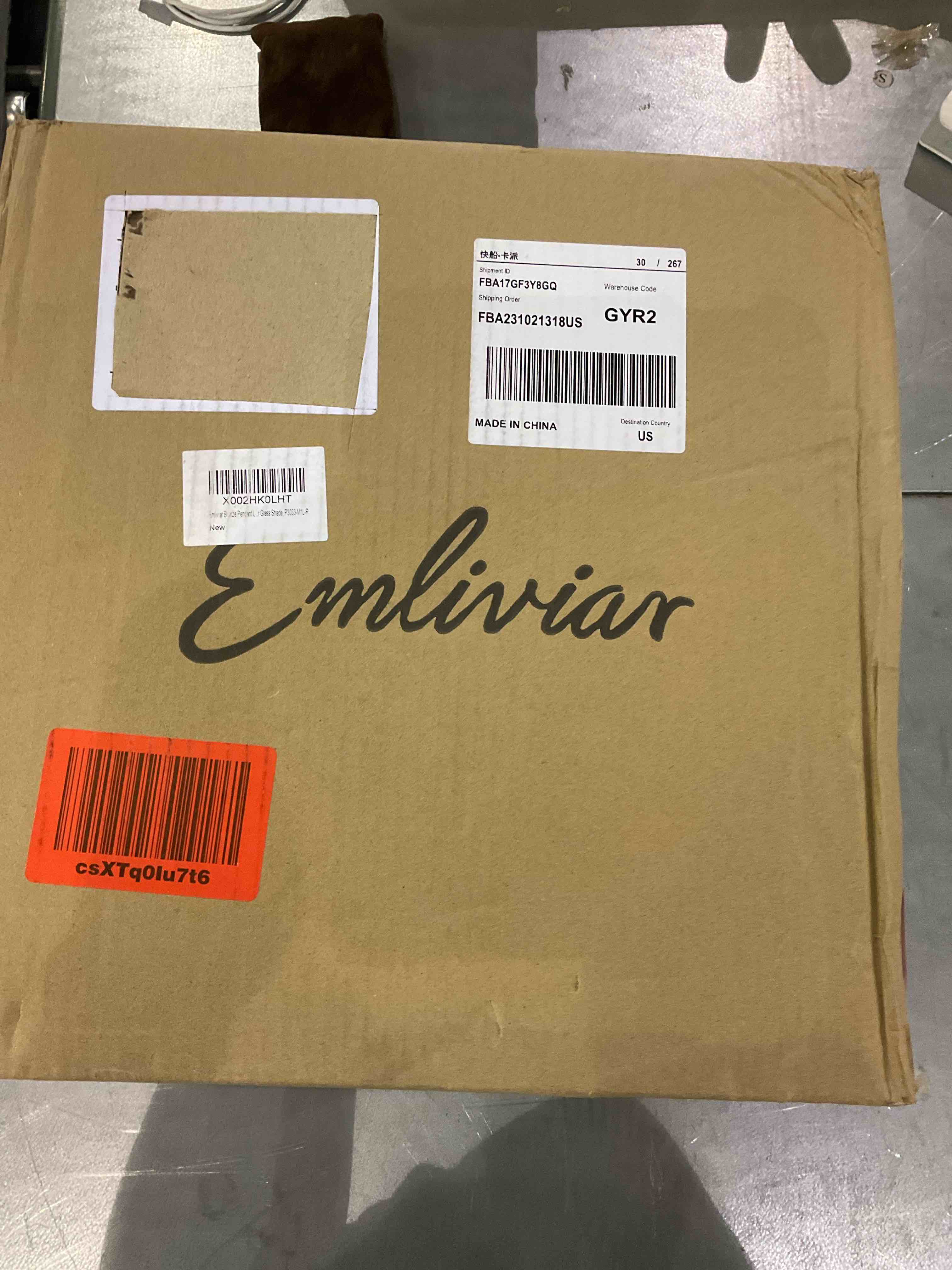 https://s3.amazonaws.com/lotting-images-prod/BargainHunt/EXS01246865_1710505592605.jpeg