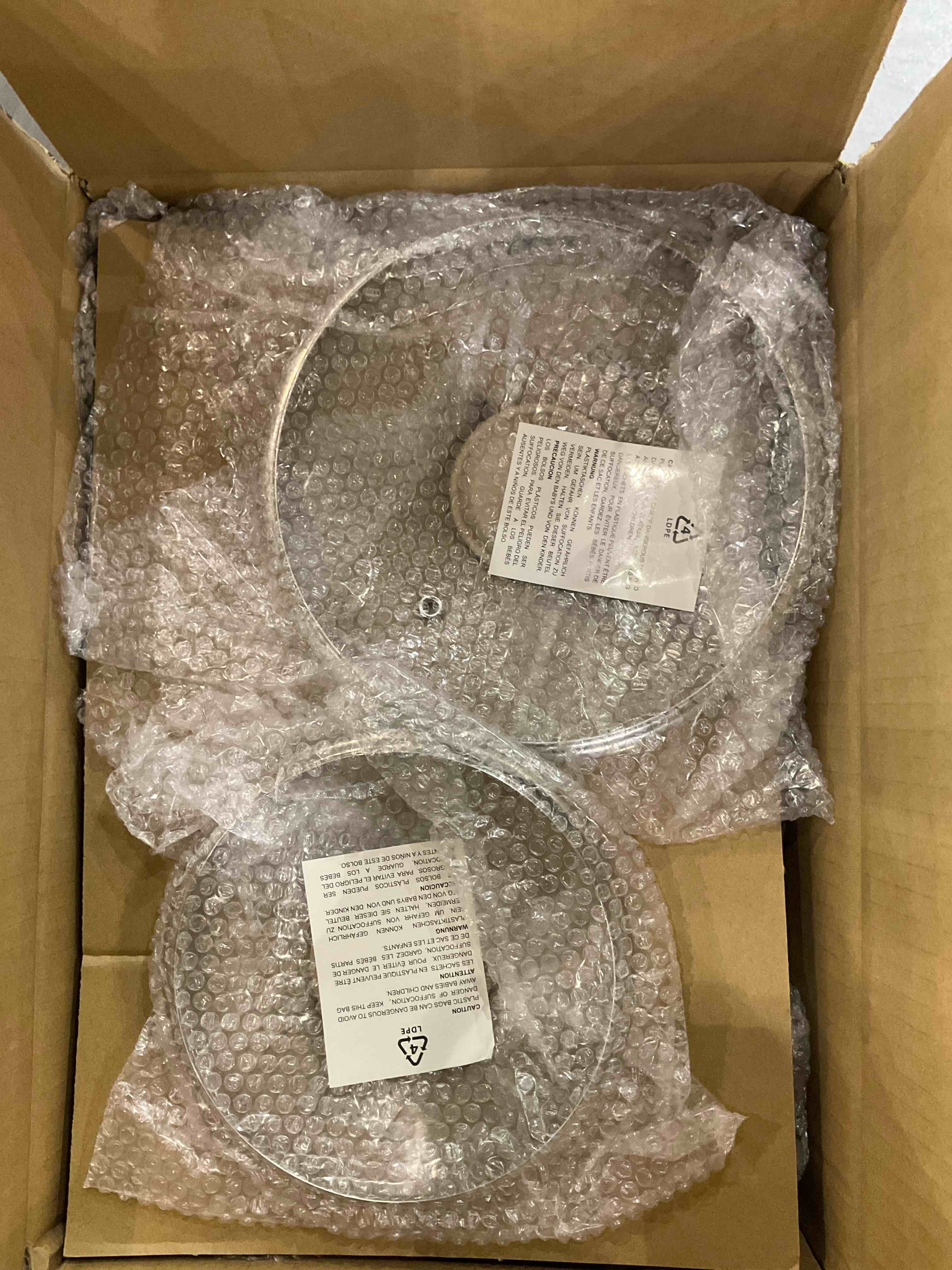 https://s3.amazonaws.com/lotting-images-prod/BargainHunt/EXS01246867_1710505859753.jpeg