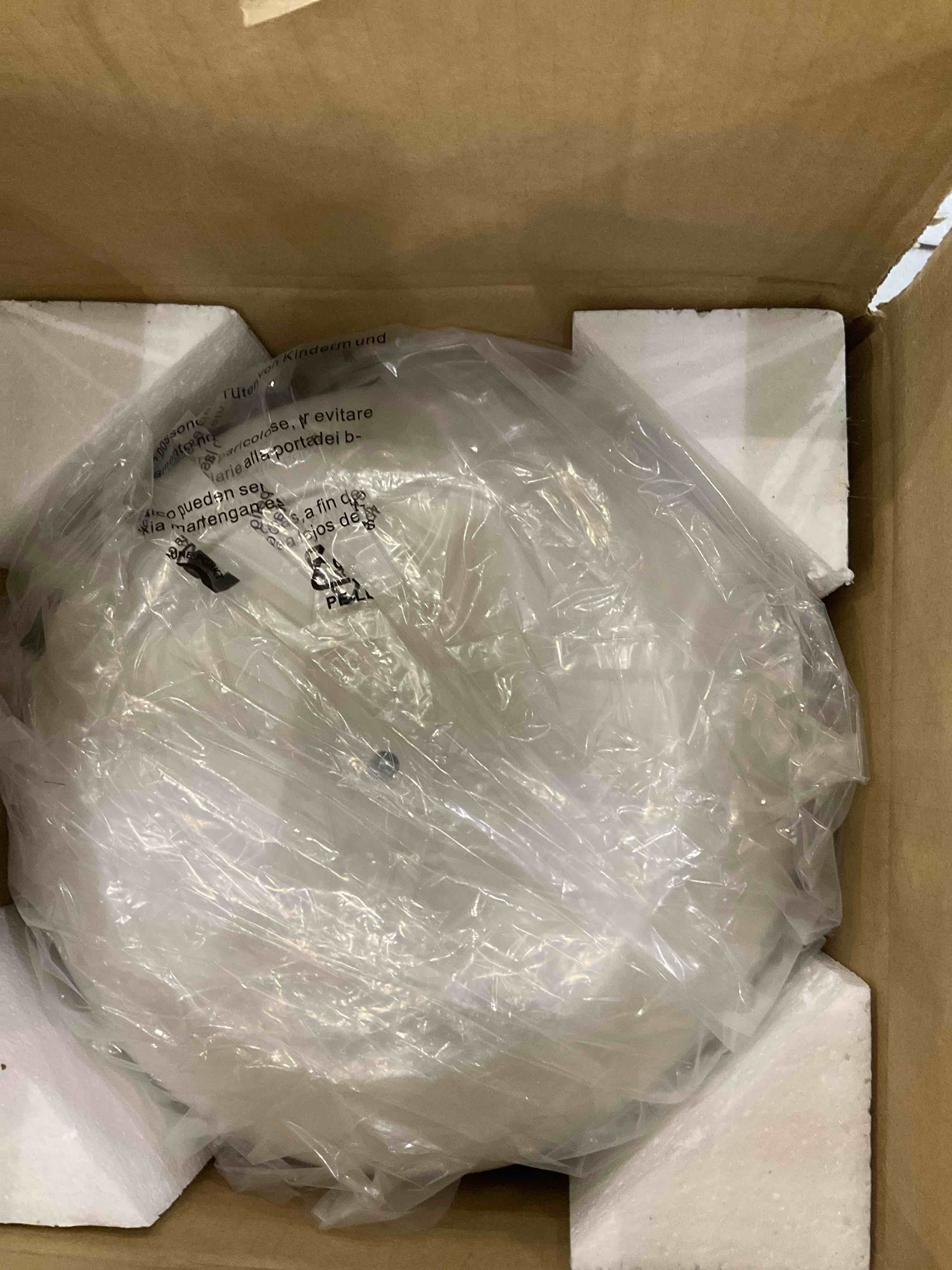https://s3.amazonaws.com/lotting-images-prod/BargainHunt/EXS01246923_1710512501384.jpeg