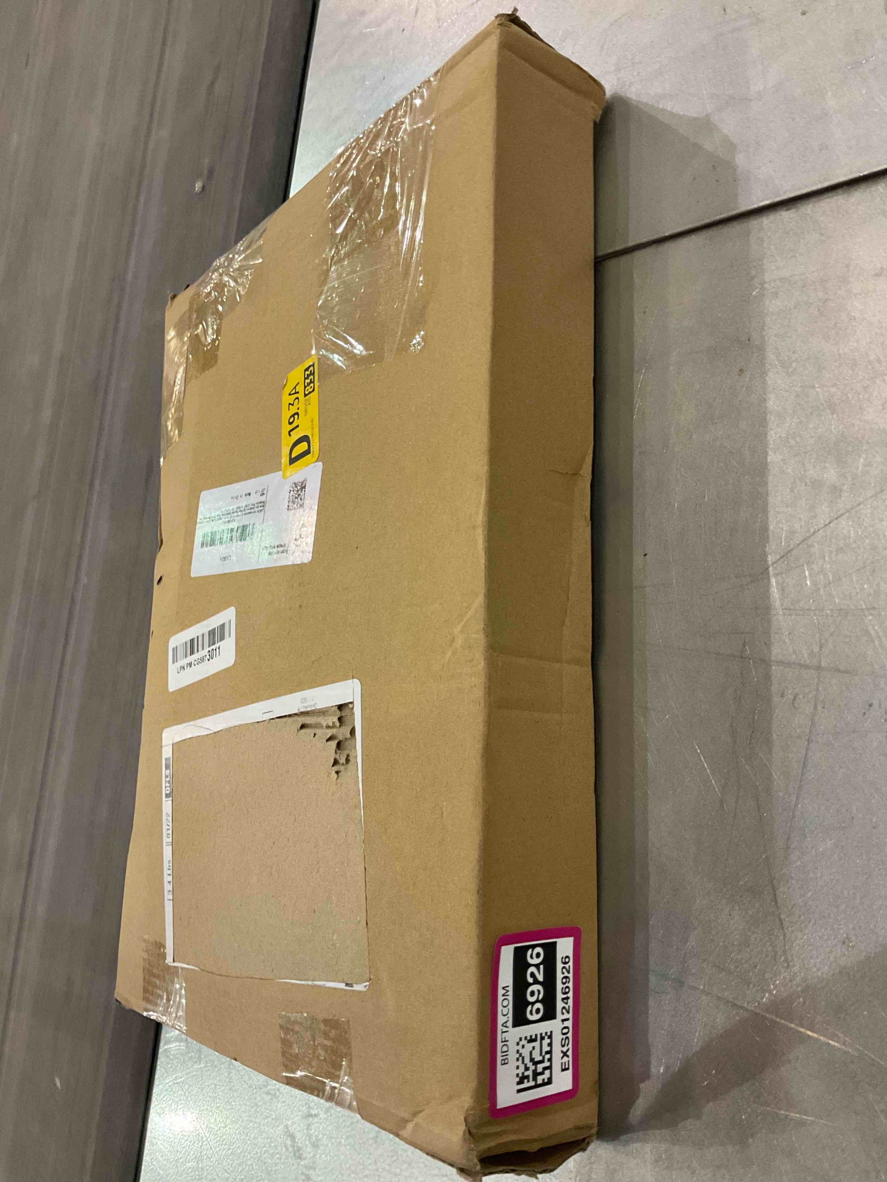 https://s3.amazonaws.com/lotting-images-prod/BargainHunt/EXS01246926_1710512816957.jpeg