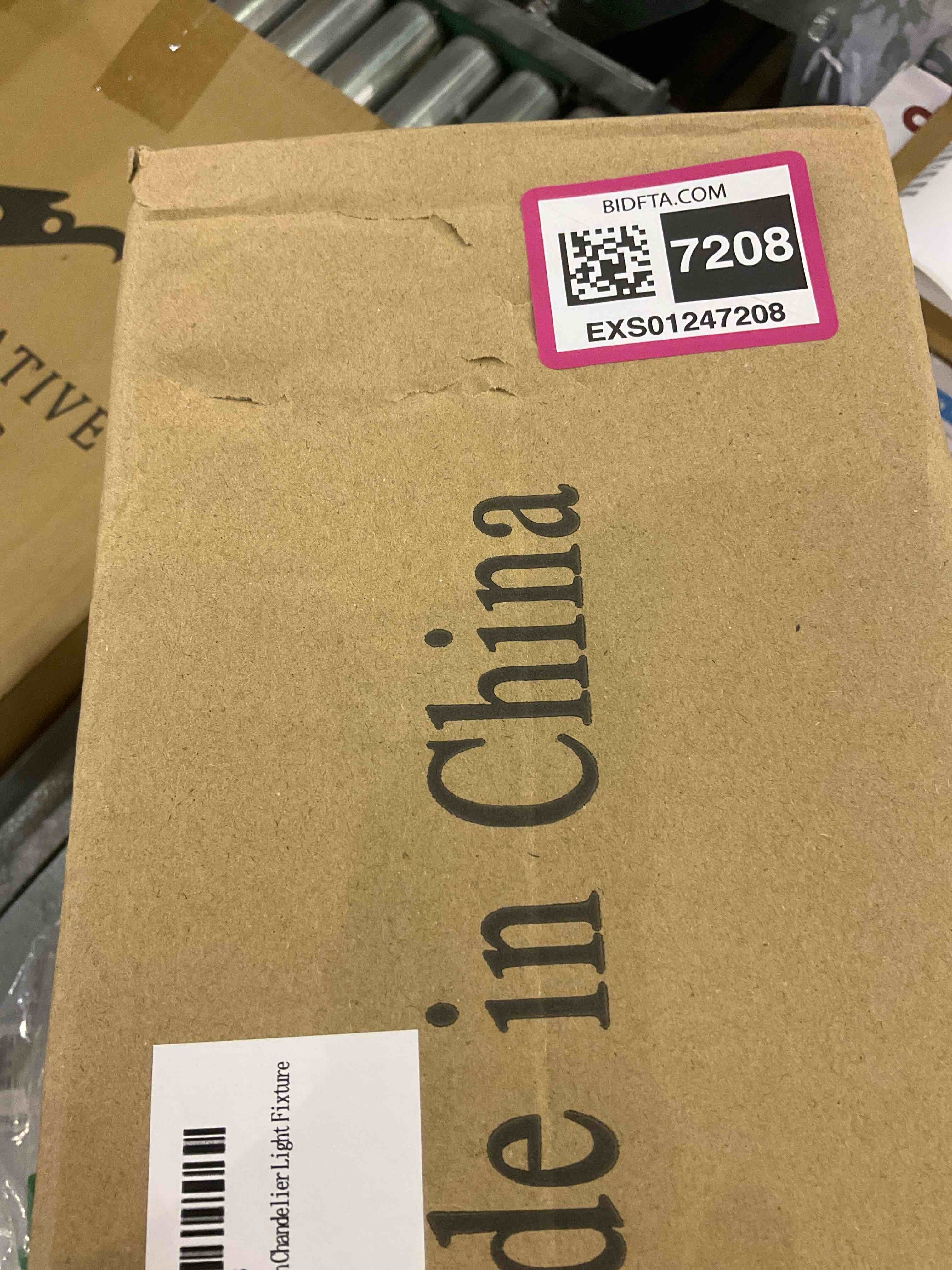 https://s3.amazonaws.com/lotting-images-prod/BargainHunt/EXS01247208_1713358032836.jpeg