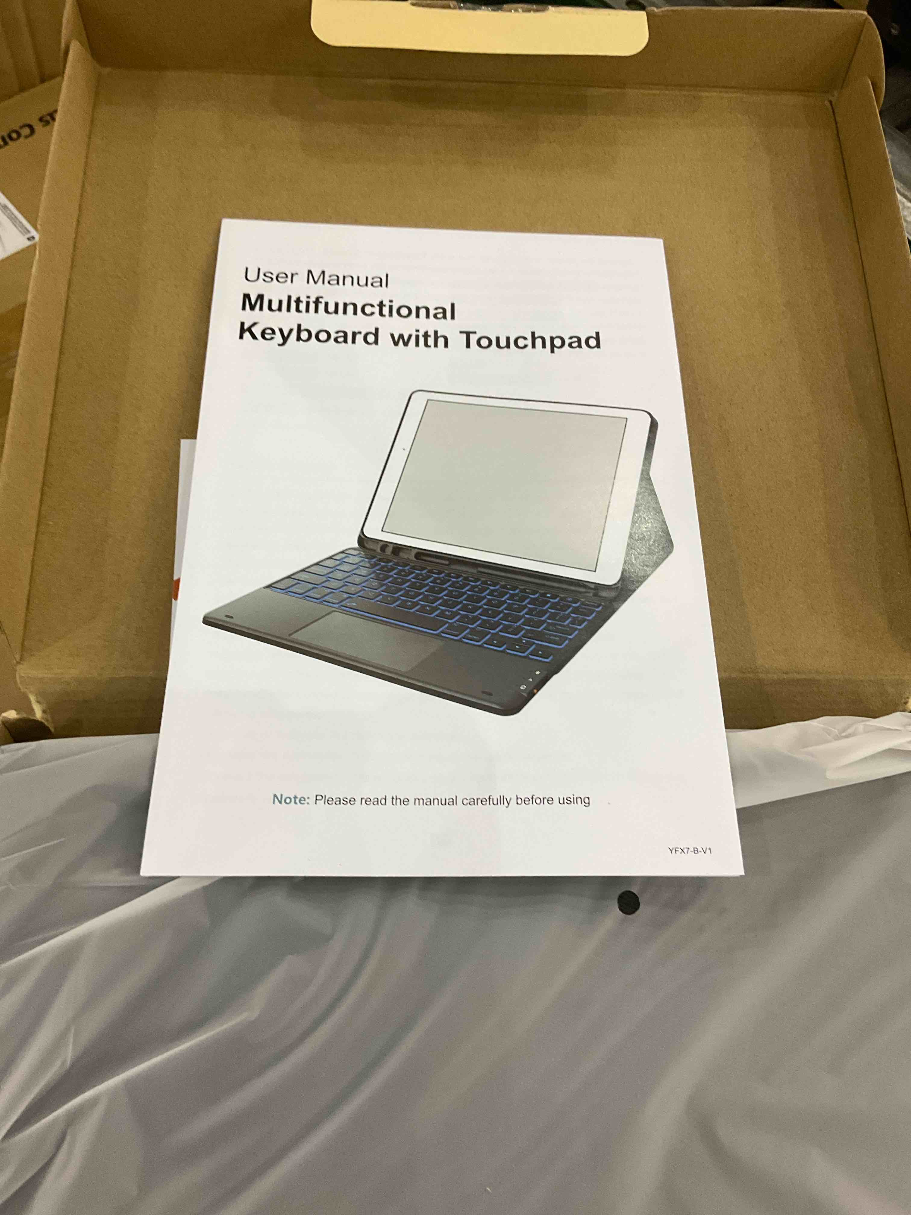 https://s3.amazonaws.com/lotting-images-prod/BargainHunt/EXS01247224_1713361710438.jpeg