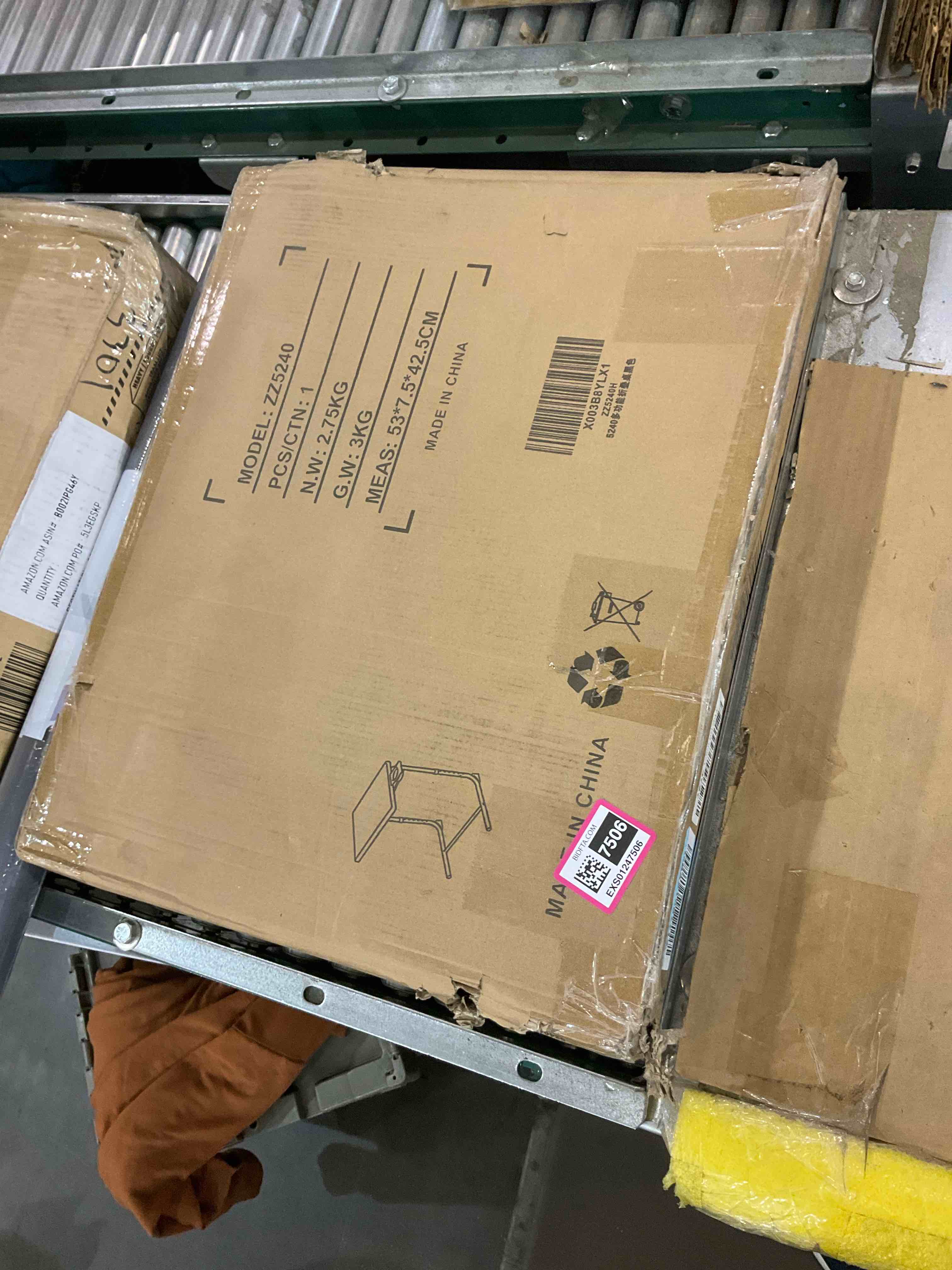 https://s3.amazonaws.com/lotting-images-prod/BargainHunt/EXS01247506_1709558680371.jpeg