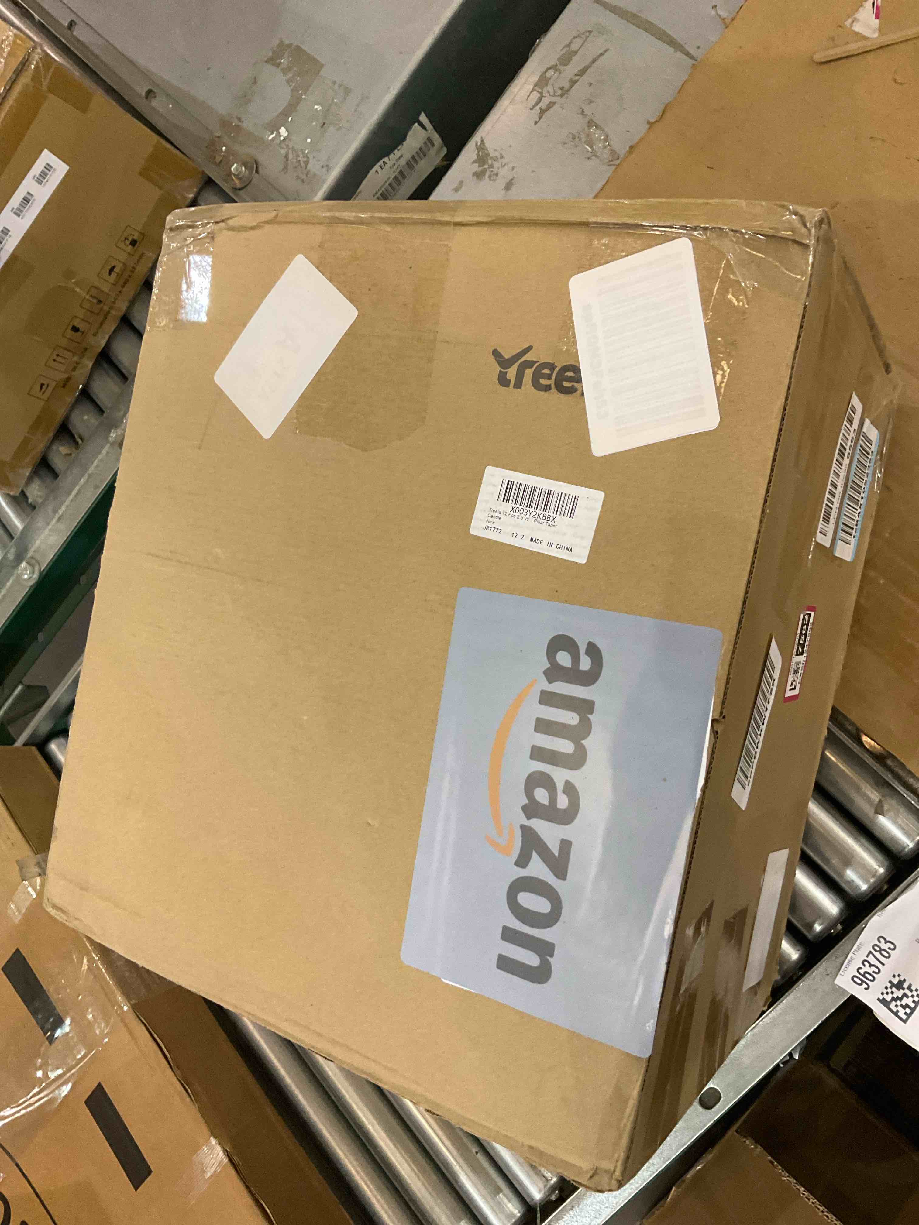 https://s3.amazonaws.com/lotting-images-prod/BargainHunt/EXS01247562_1709575359103.jpeg
