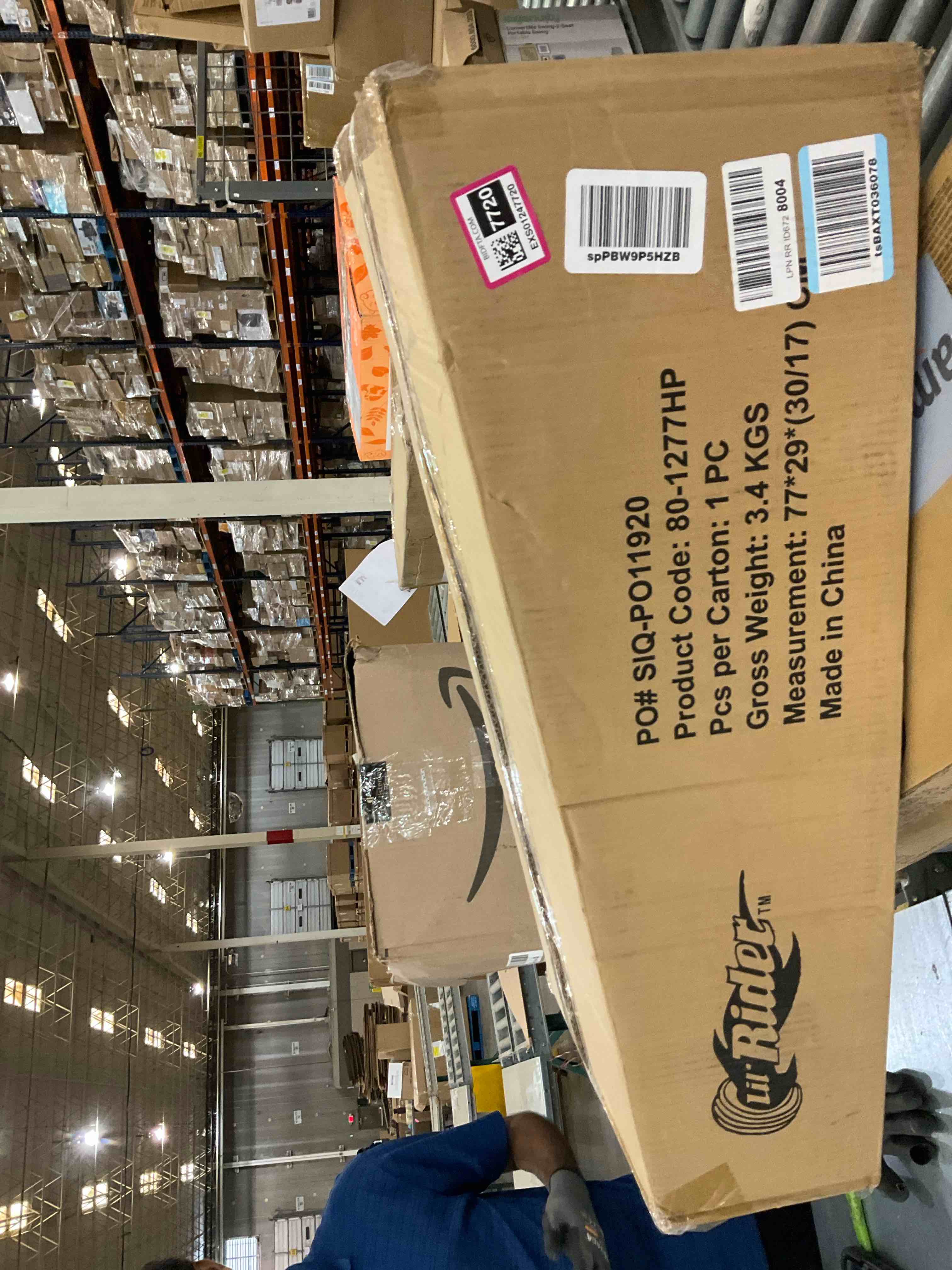 https://s3.amazonaws.com/lotting-images-prod/BargainHunt/EXS01247720_1709834605088.jpeg