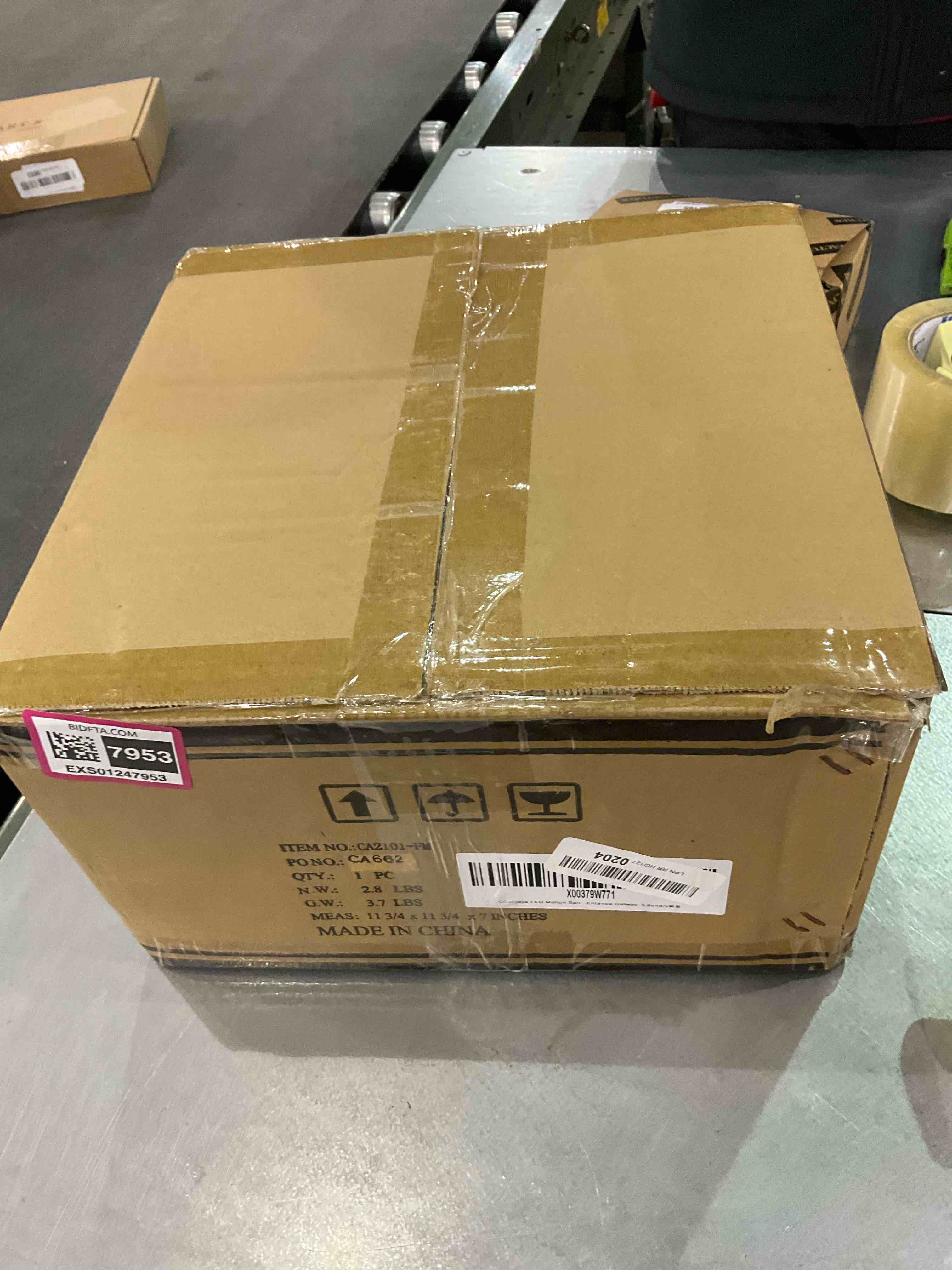 https://s3.amazonaws.com/lotting-images-prod/BargainHunt/EXS01247953_1710161207550.jpeg