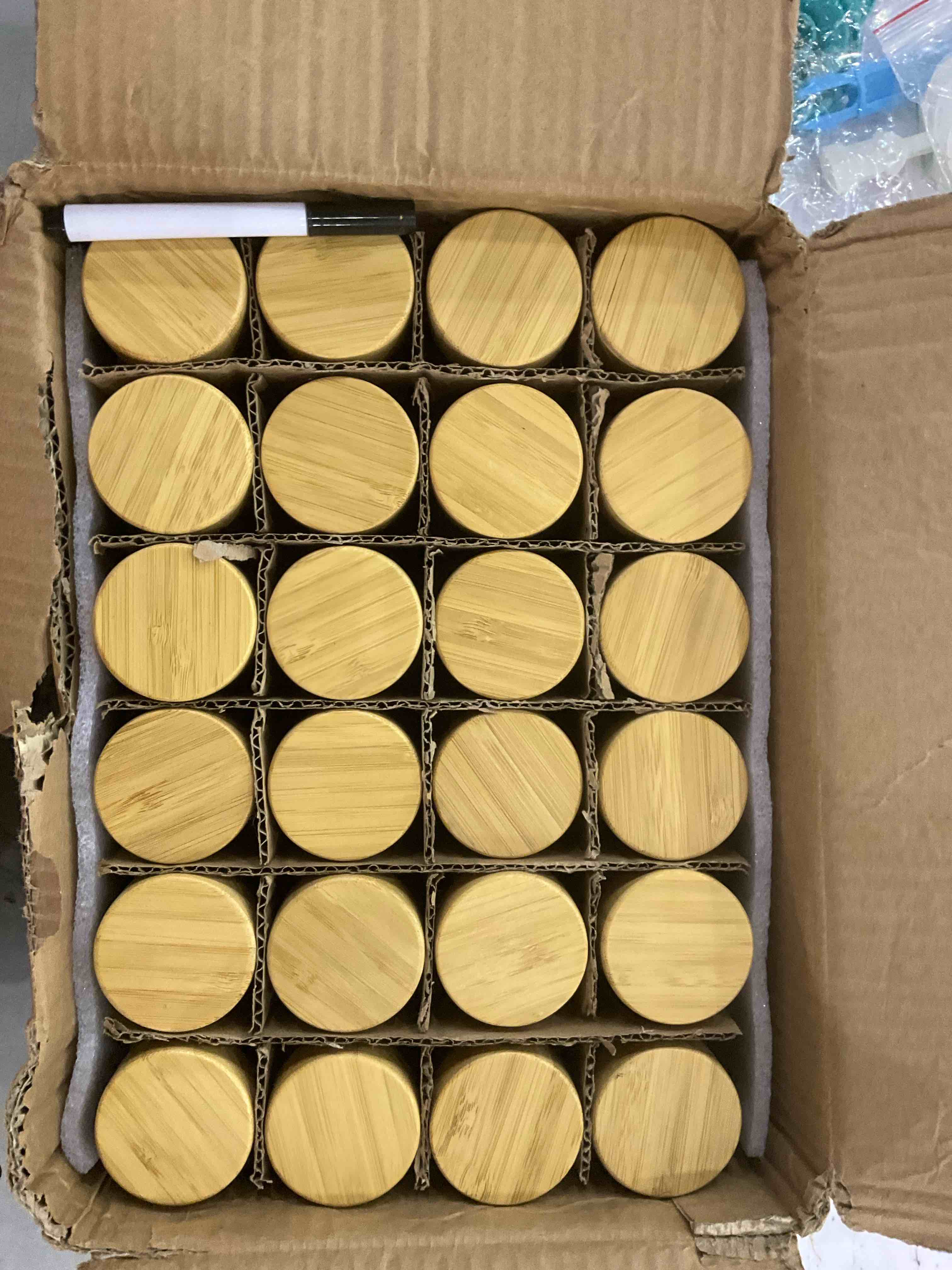https://s3.amazonaws.com/lotting-images-prod/BargainHunt/EXS01248259_1709747310156.jpeg