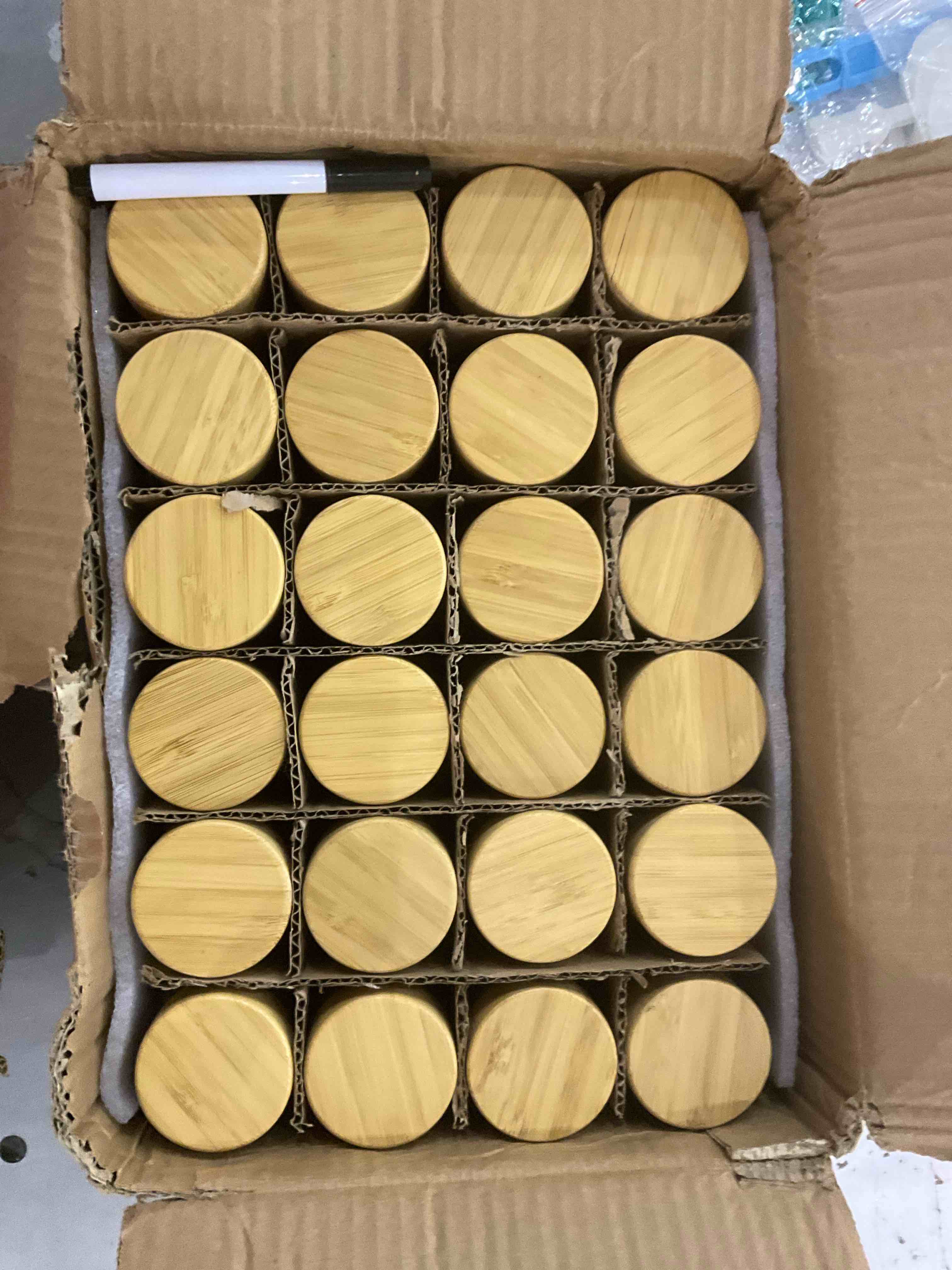 https://s3.amazonaws.com/lotting-images-prod/BargainHunt/EXS01248259_1709747311121.jpeg