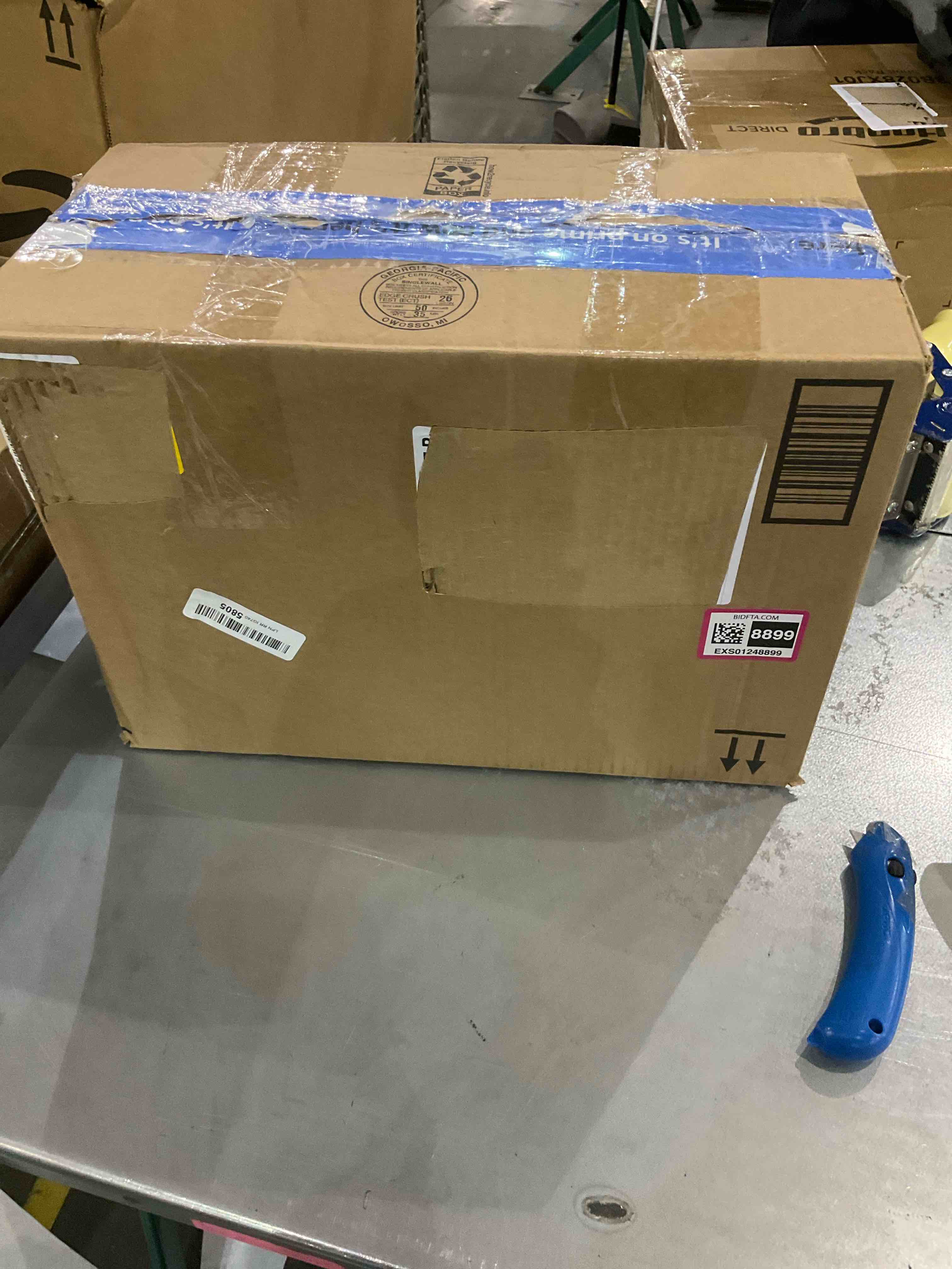 https://s3.amazonaws.com/lotting-images-prod/BargainHunt/EXS01248899_1709913873767.jpeg