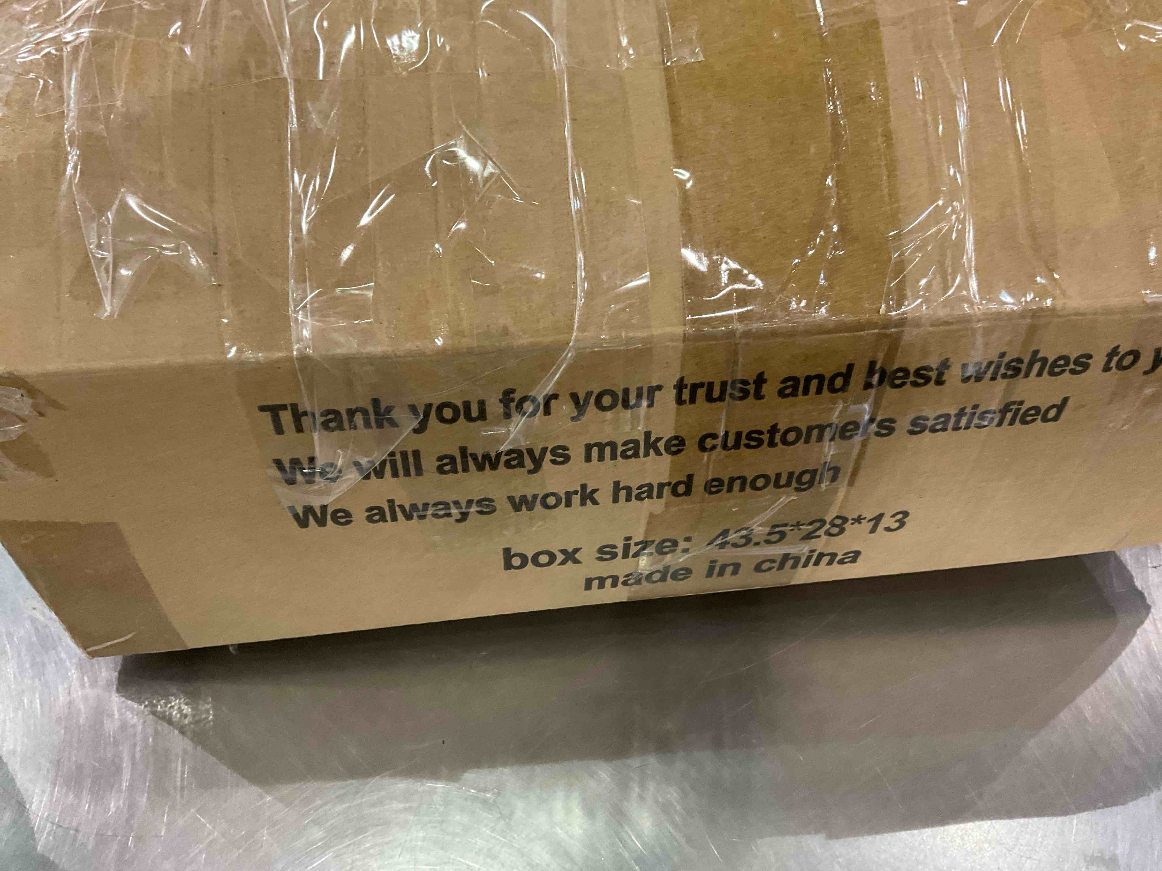 https://s3.amazonaws.com/lotting-images-prod/BargainHunt/EXS01249081_1710329863094.jpeg