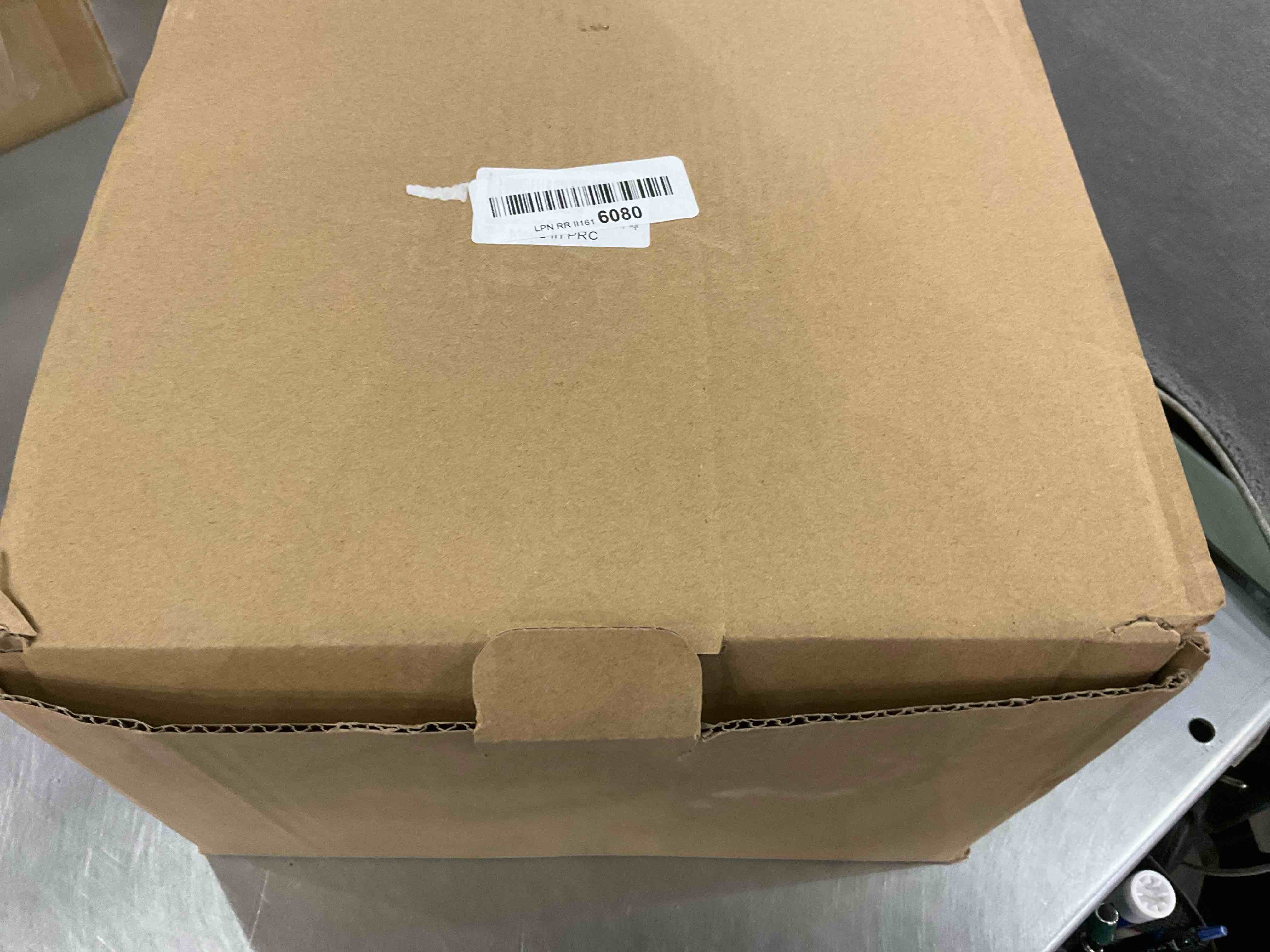 https://s3.amazonaws.com/lotting-images-prod/BargainHunt/EXS01249112_1710337461510.jpeg