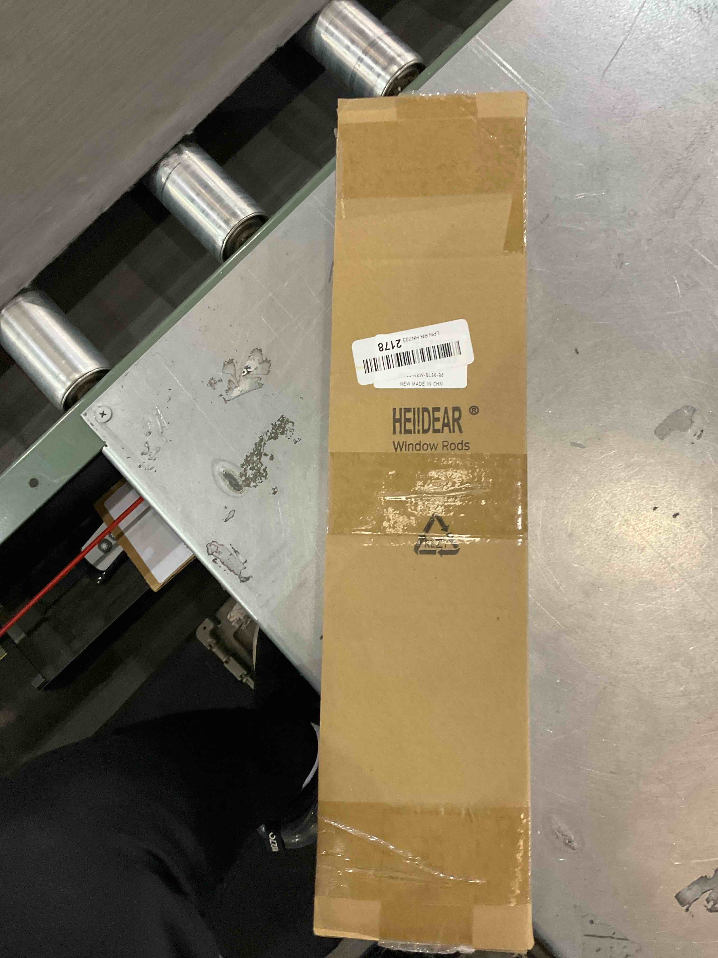 https://s3.amazonaws.com/lotting-images-prod/BargainHunt/EXS01249737_1709818534733.jpeg