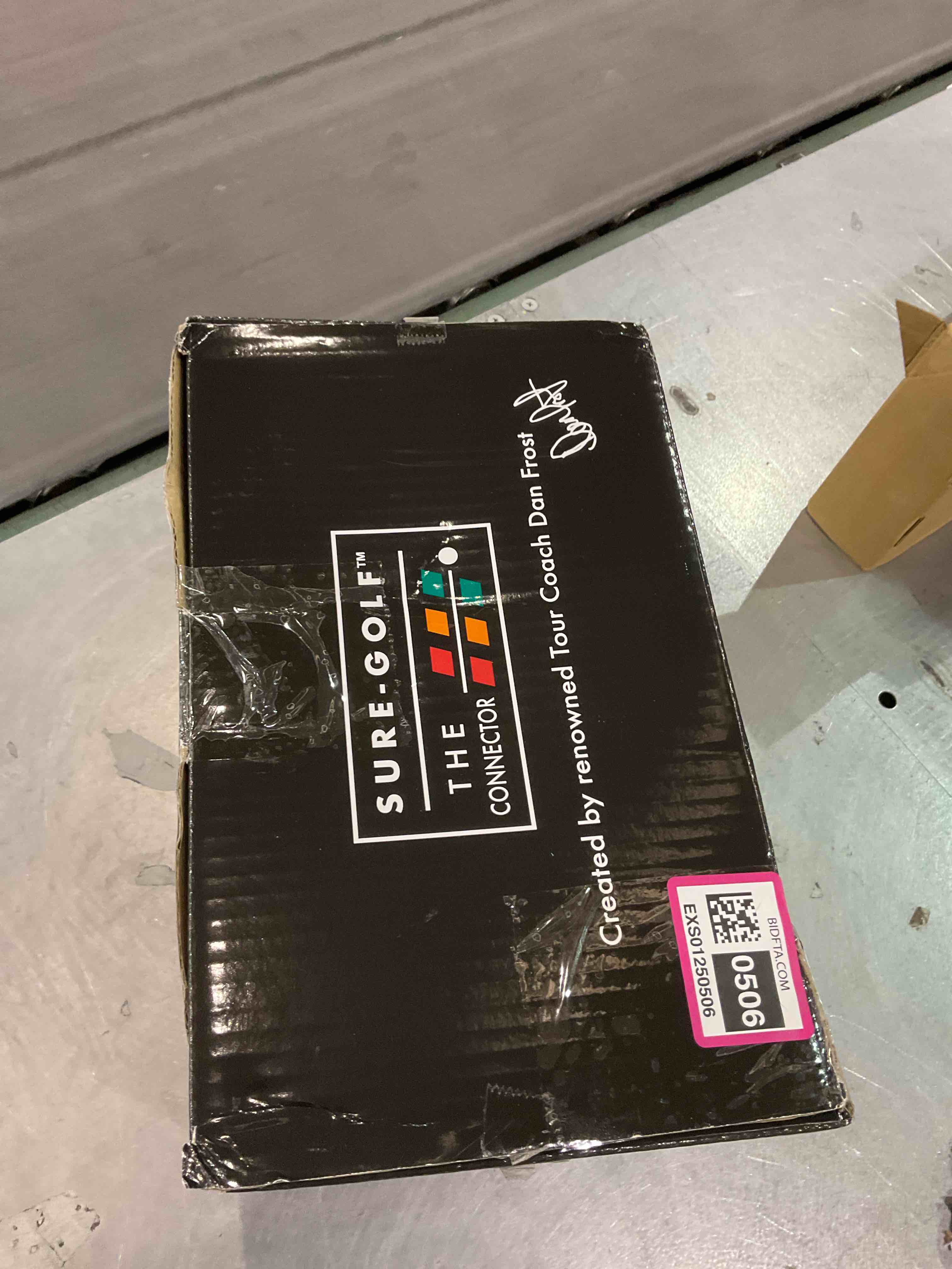 https://s3.amazonaws.com/lotting-images-prod/BargainHunt/EXS01250506_1711542372507.jpeg