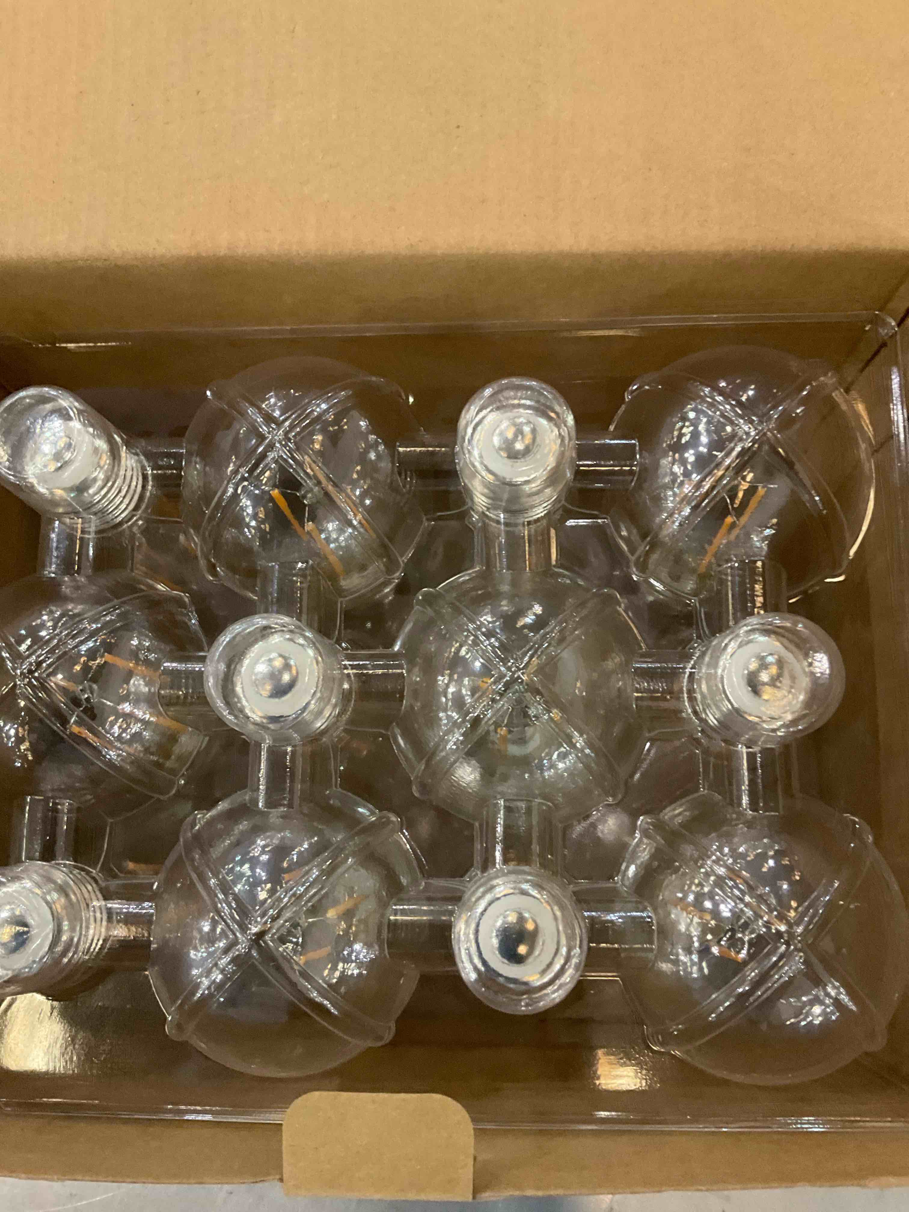 https://s3.amazonaws.com/lotting-images-prod/BargainHunt/EXS01250867_1713973810281.jpeg
