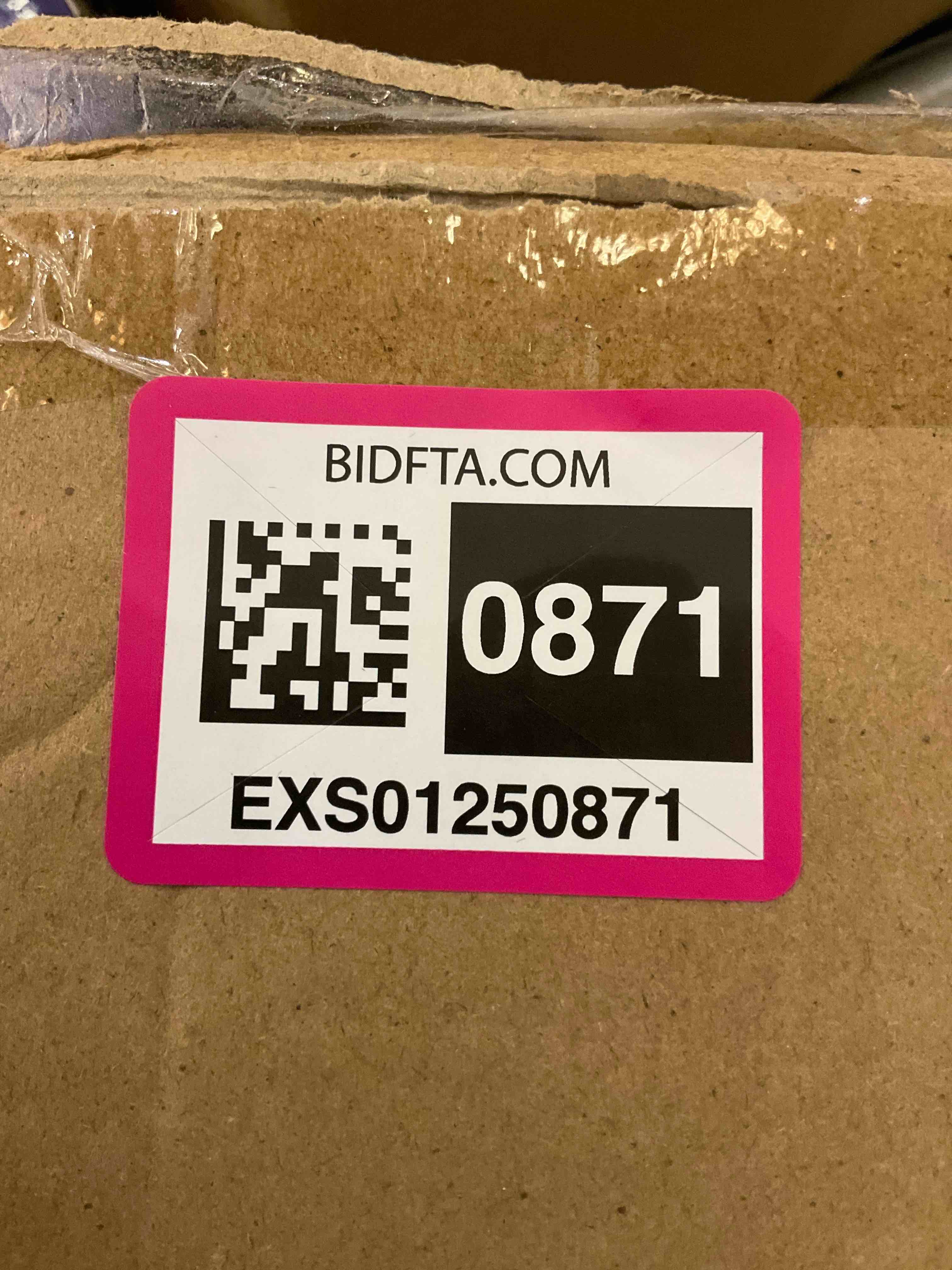https://s3.amazonaws.com/lotting-images-prod/BargainHunt/EXS01250871_1713976913125.jpeg