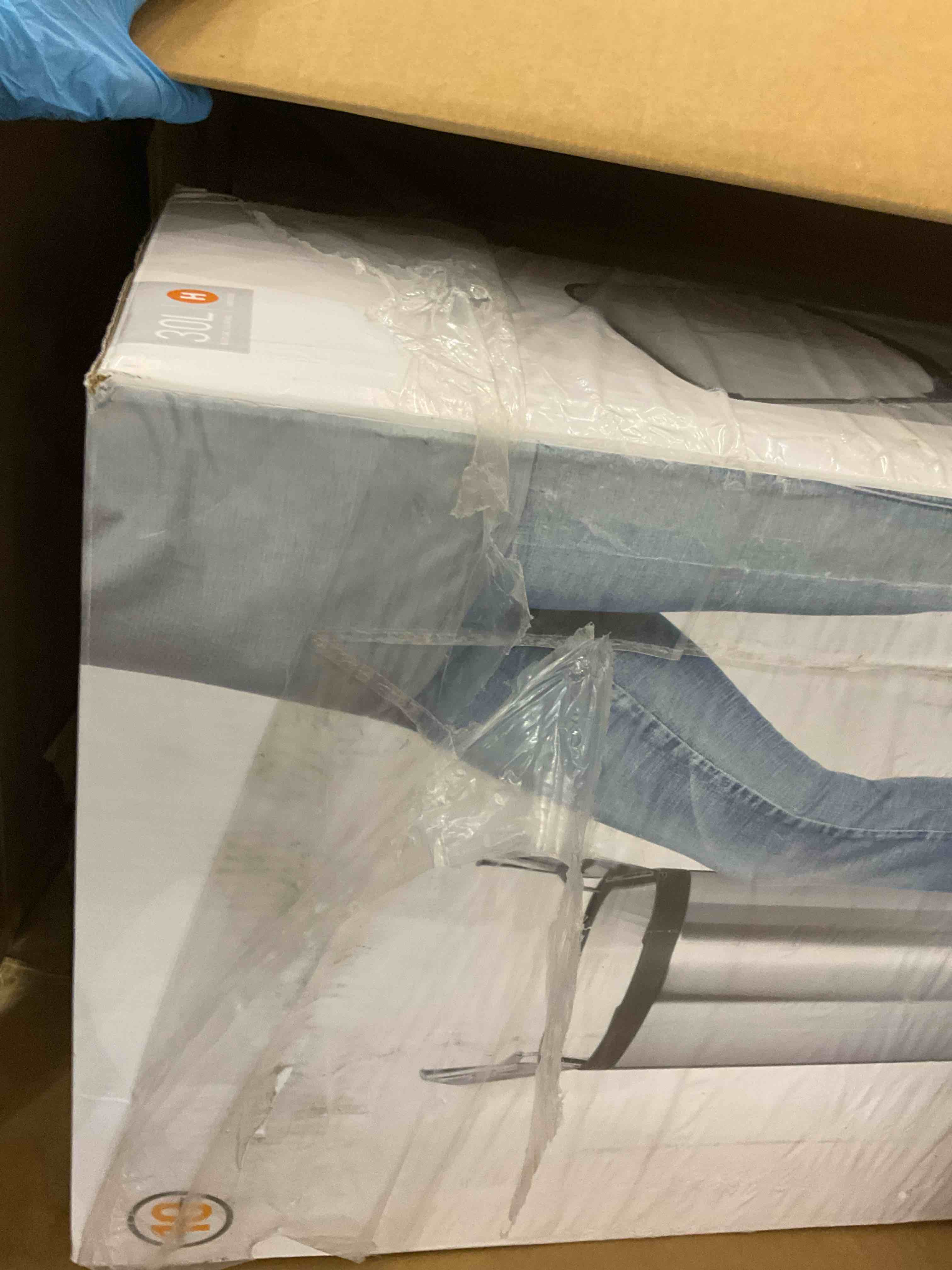 simplehuman 30 Liter / 8 Gallon Butterfly Lid Kitchen Step Trash Can, Brushed Stainless Steel