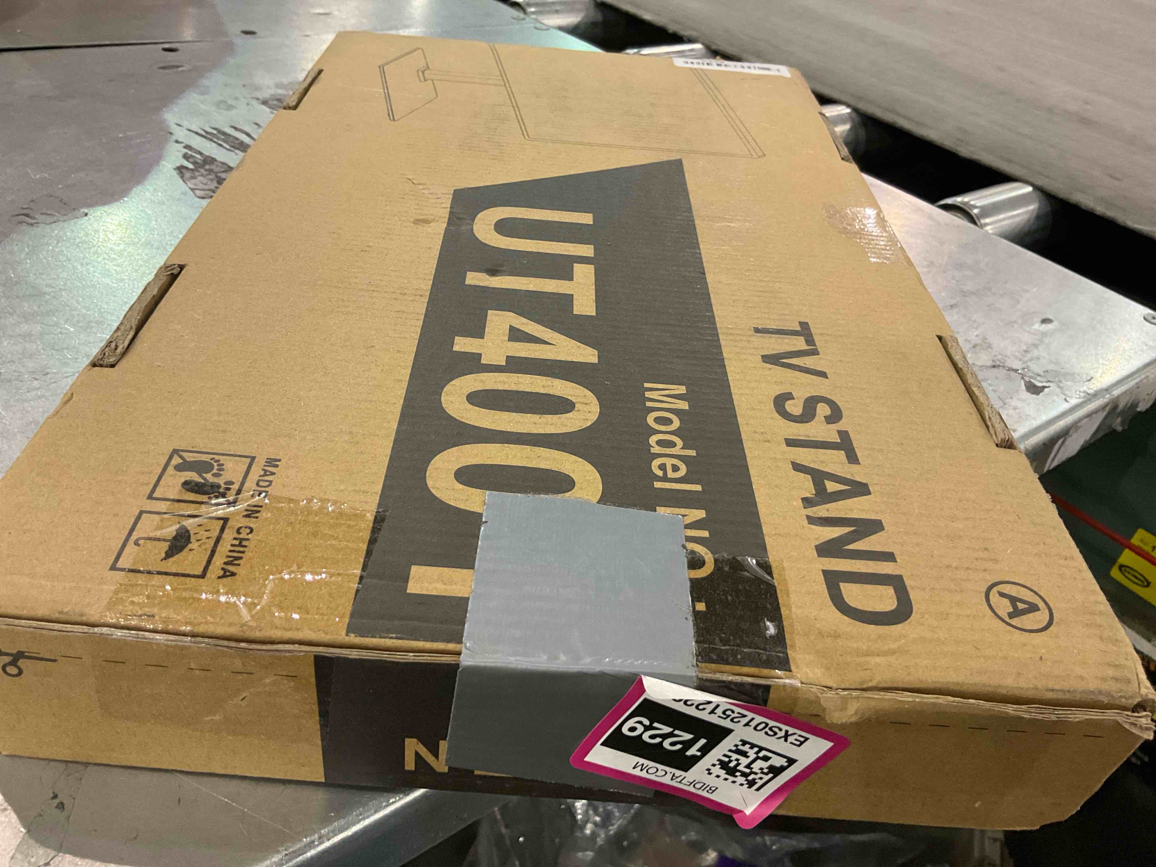 https://s3.amazonaws.com/lotting-images-prod/BargainHunt/EXS01251229_1713182733410.jpeg