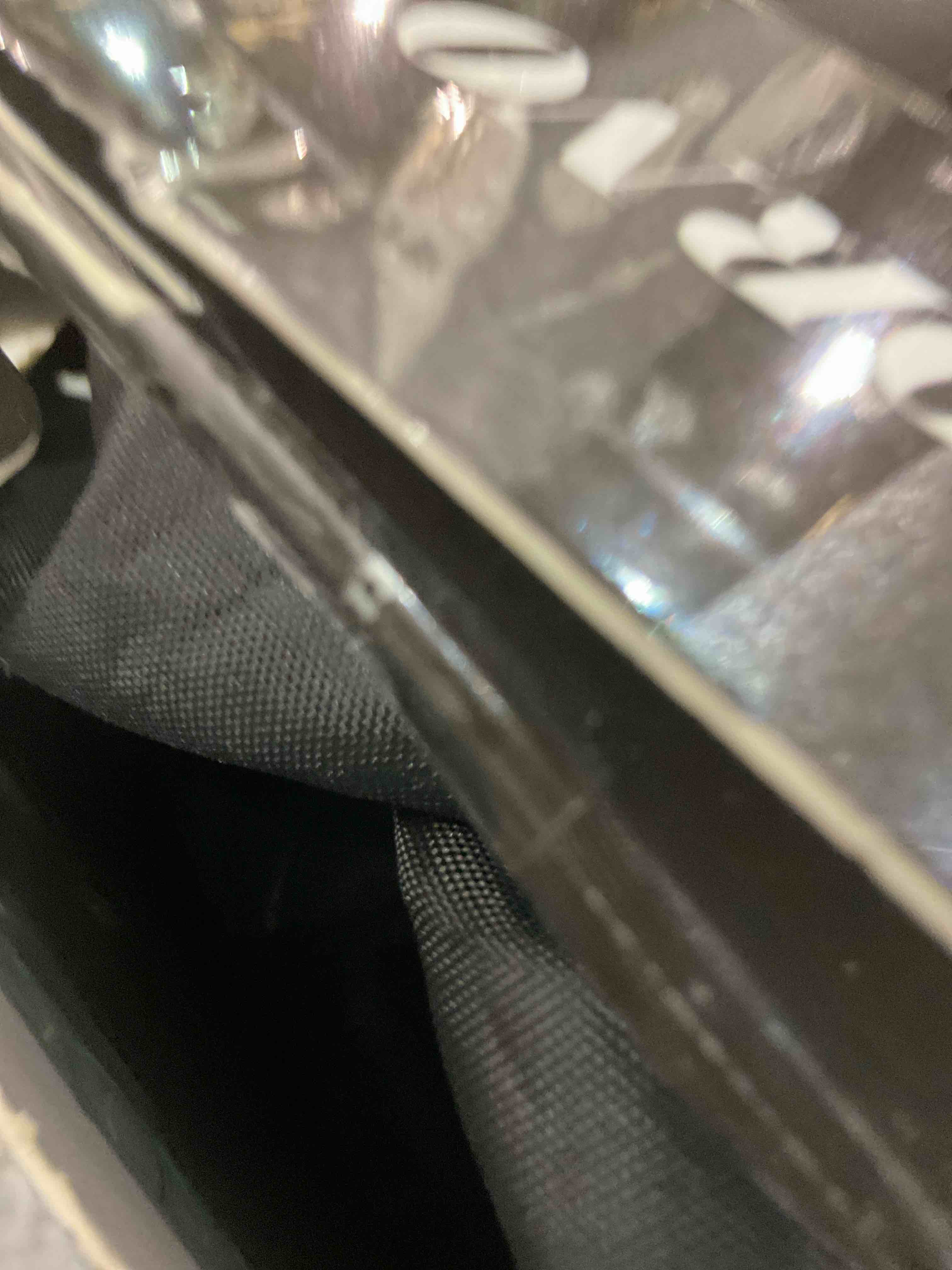 https://s3.amazonaws.com/lotting-images-prod/BargainHunt/EXS01251466_1712675298557.jpeg