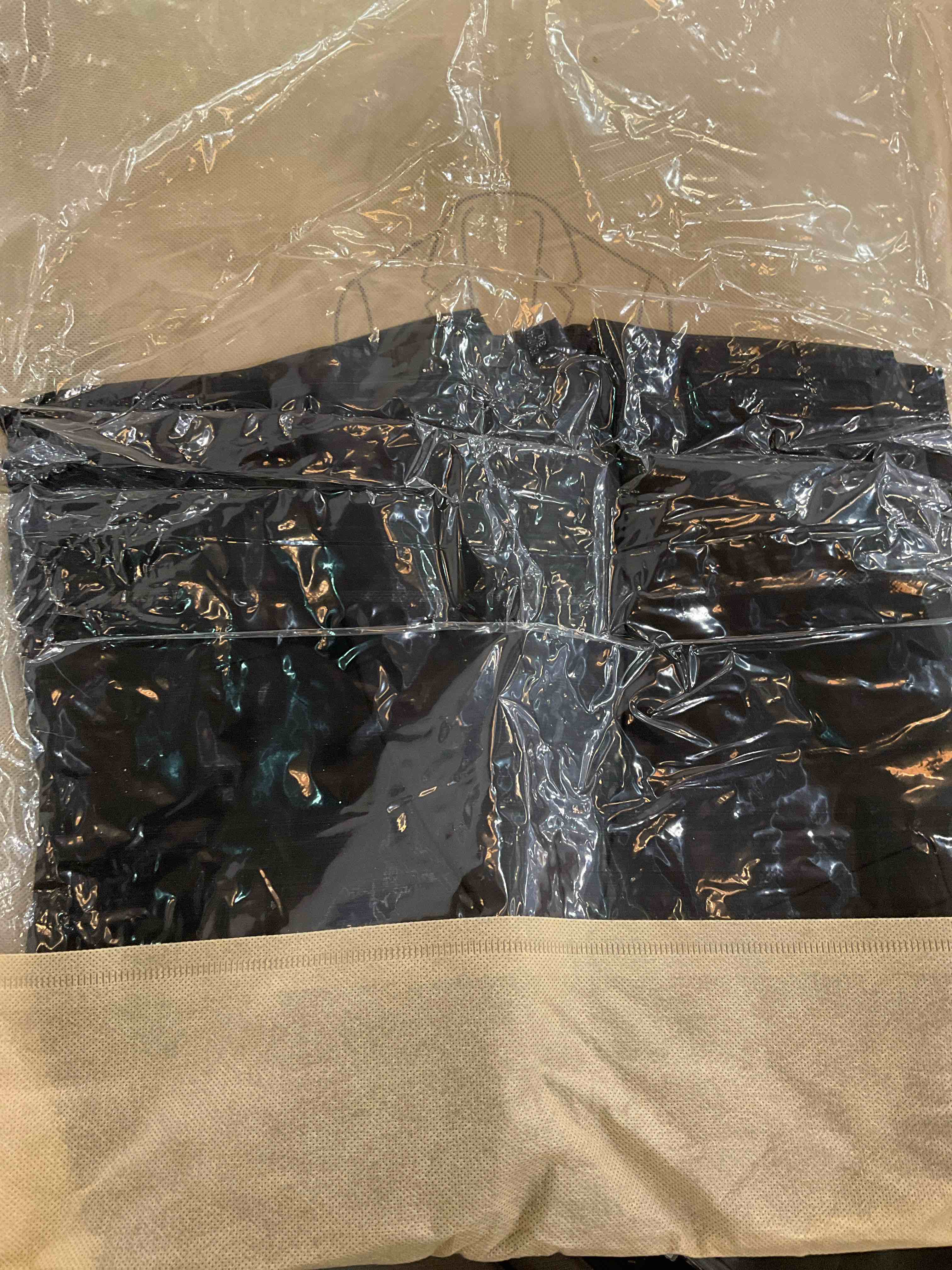 https://s3.amazonaws.com/lotting-images-prod/BargainHunt/EXS01251499_1712590320449.jpeg