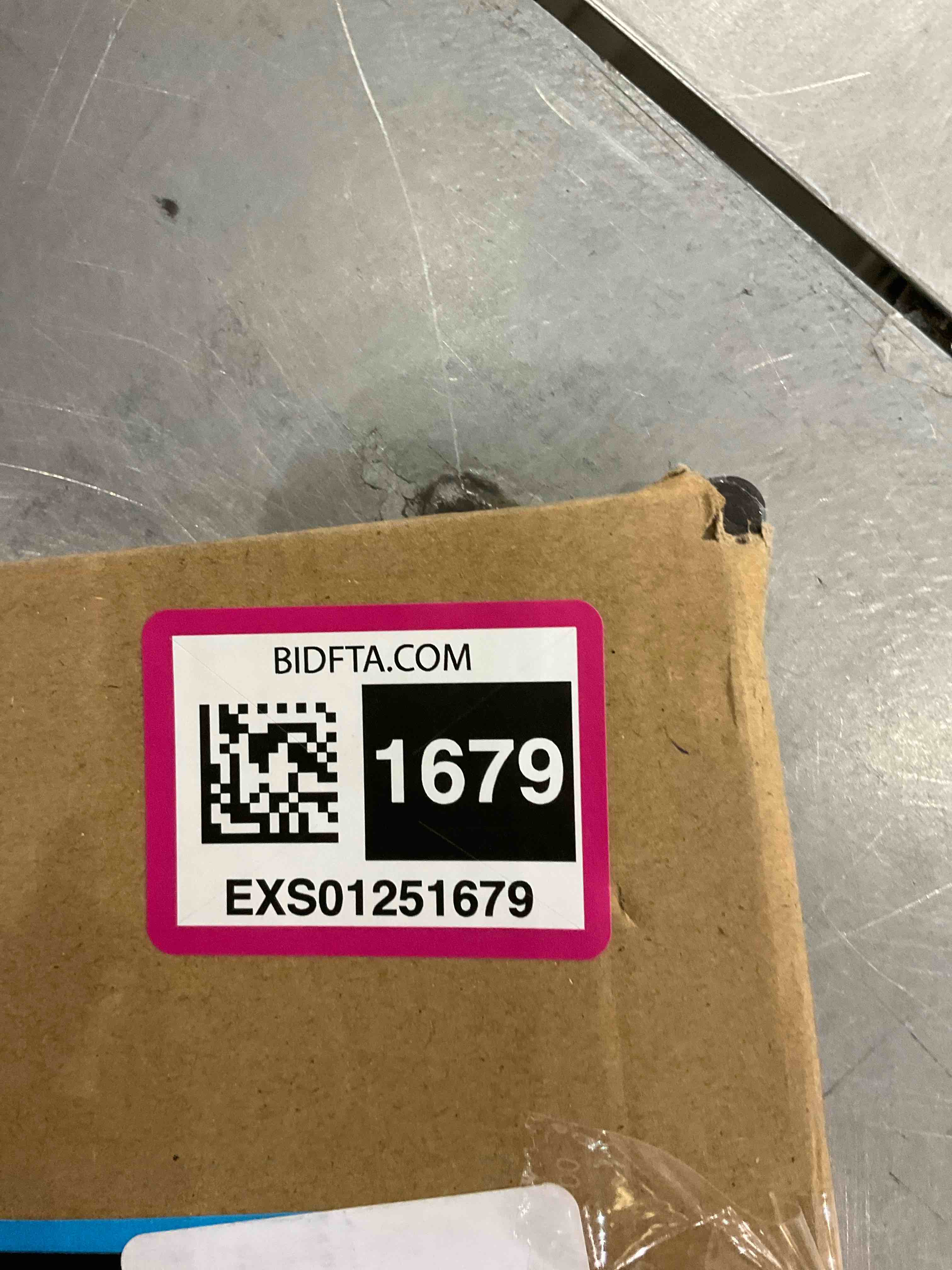 https://s3.amazonaws.com/lotting-images-prod/BargainHunt/EXS01251679_1712324380427.jpeg