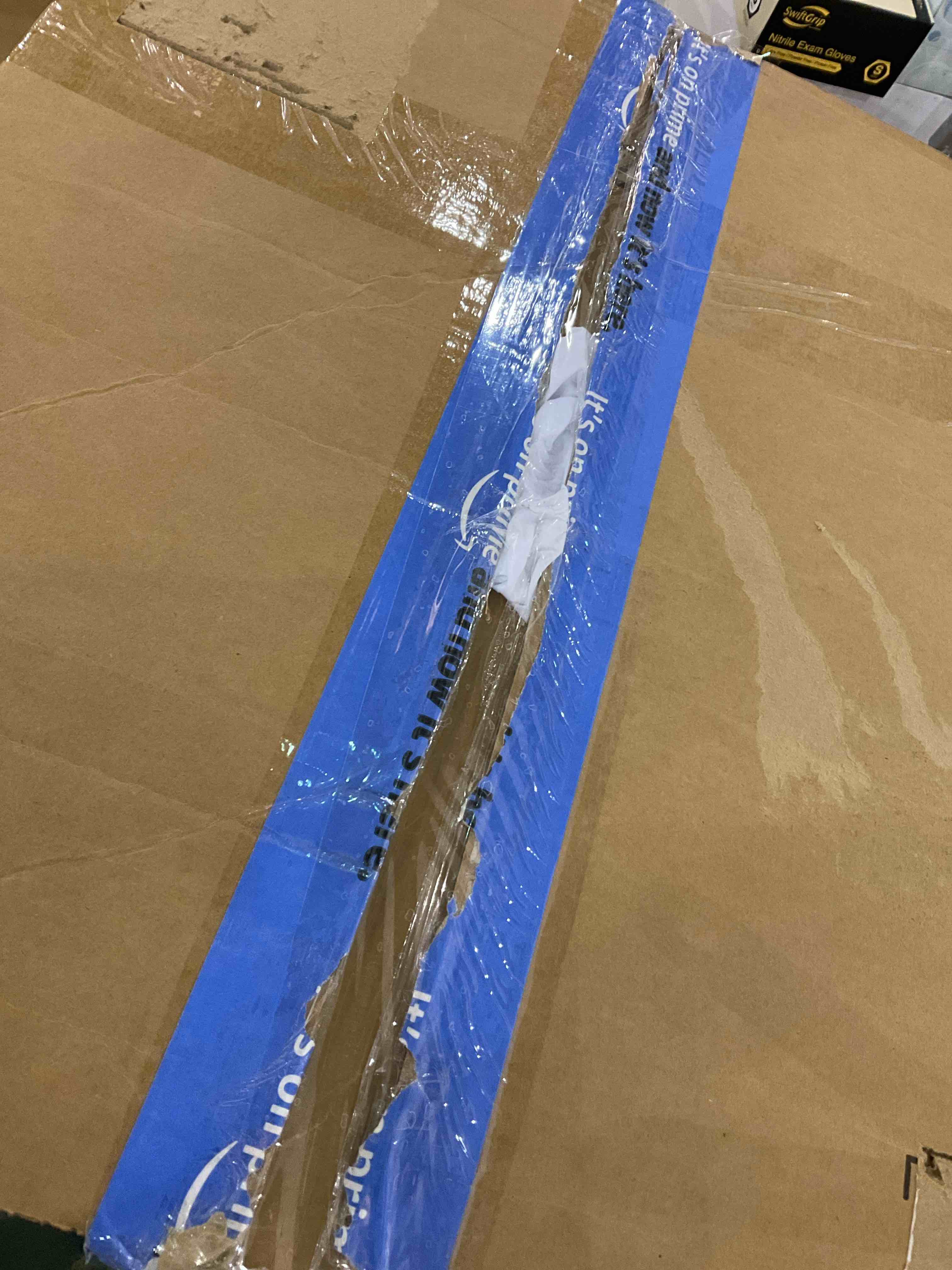 https://s3.amazonaws.com/lotting-images-prod/BargainHunt/EXS01251686_1712064810783.jpeg