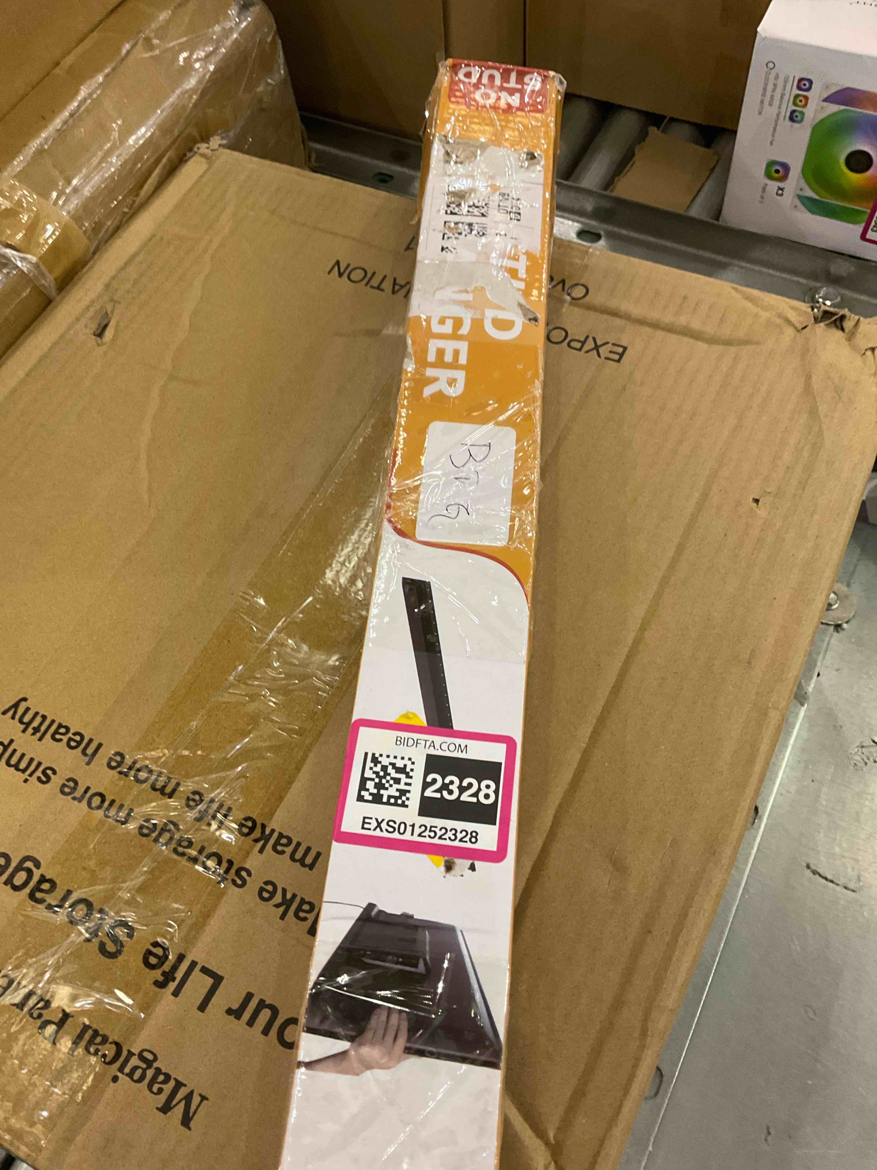 https://s3.amazonaws.com/lotting-images-prod/BargainHunt/EXS01252328_1712066576836.jpeg