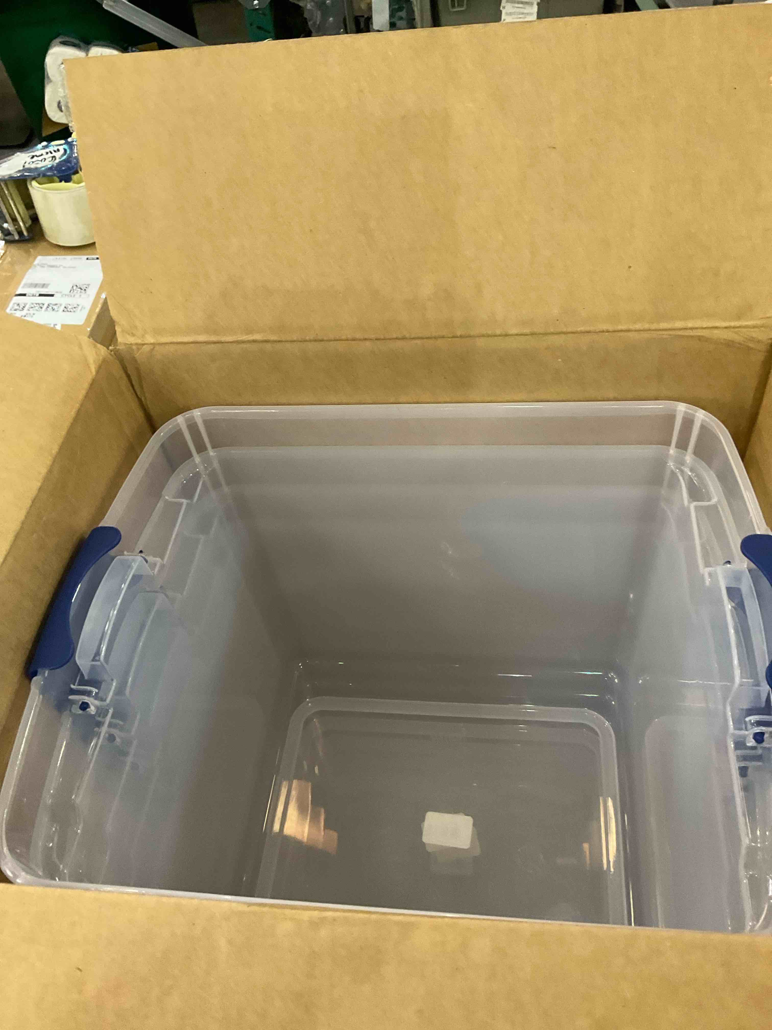 https://s3.amazonaws.com/lotting-images-prod/BargainHunt/EXS01252895_1715007524043.jpeg