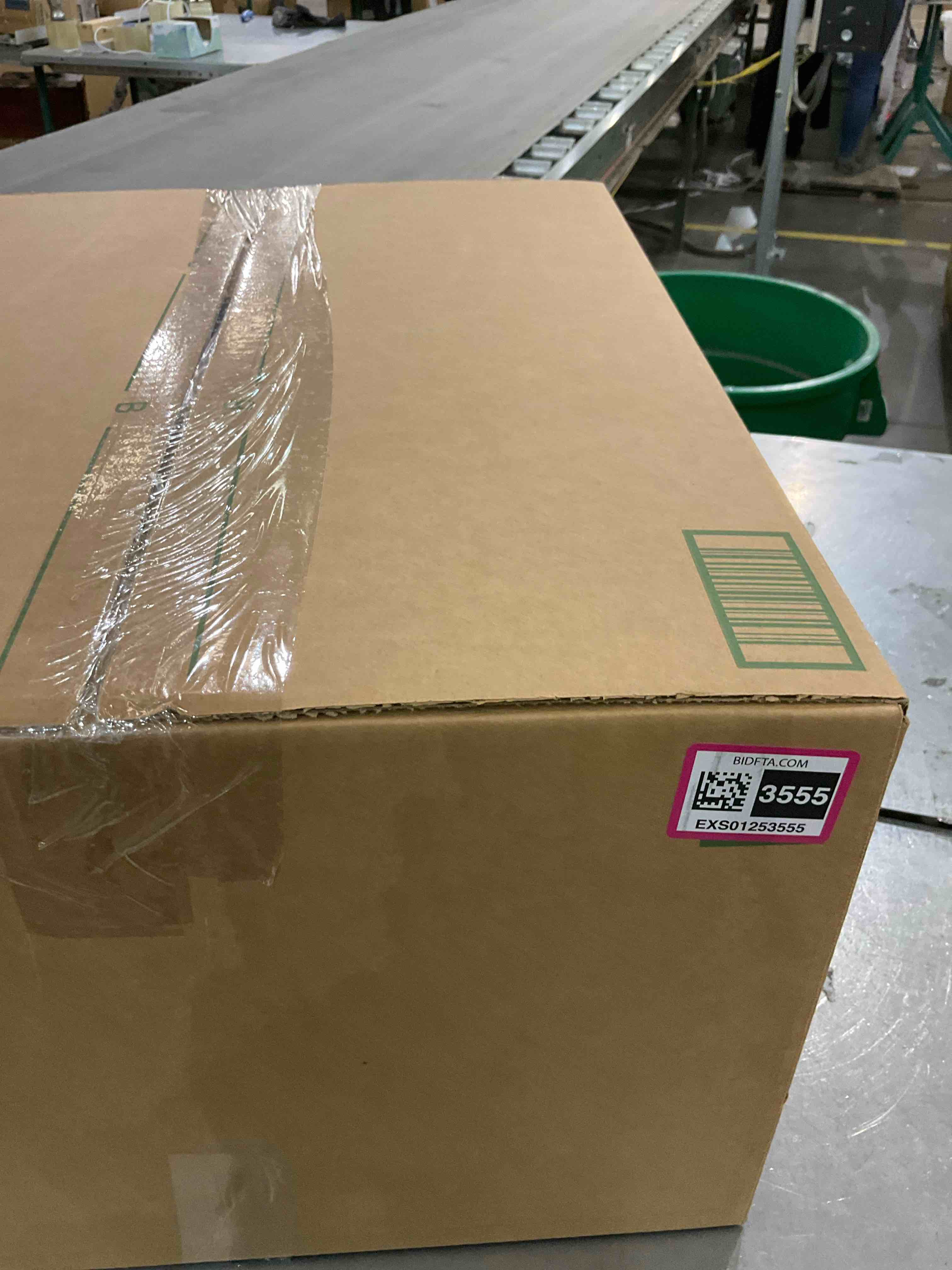 https://s3.amazonaws.com/lotting-images-prod/BargainHunt/EXS01253555_1712583196868.jpeg