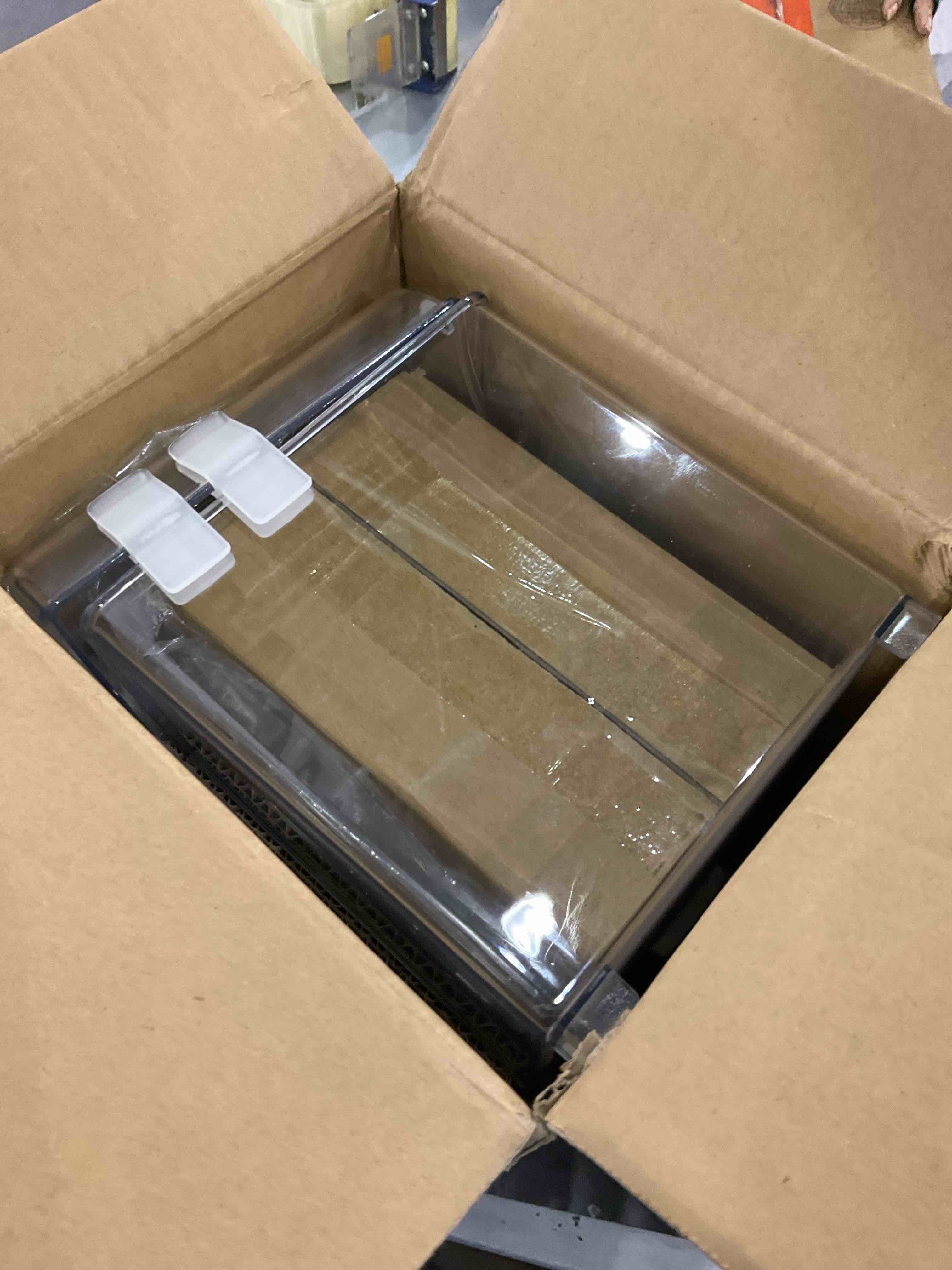 https://s3.amazonaws.com/lotting-images-prod/BargainHunt/EXS01254376_1712748989023.jpeg
