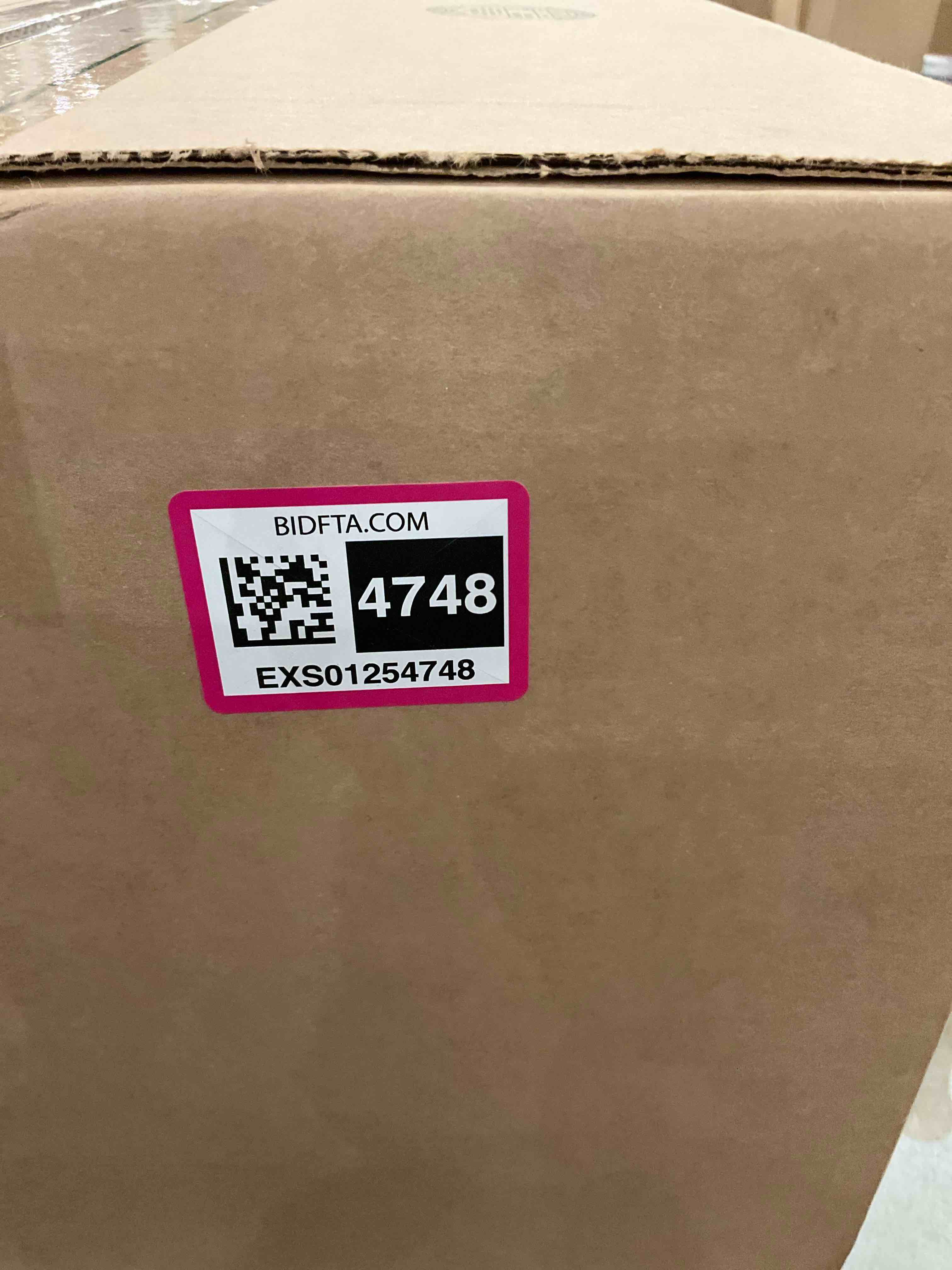 https://s3.amazonaws.com/lotting-images-prod/BargainHunt/EXS01254748_1712933688812.jpeg