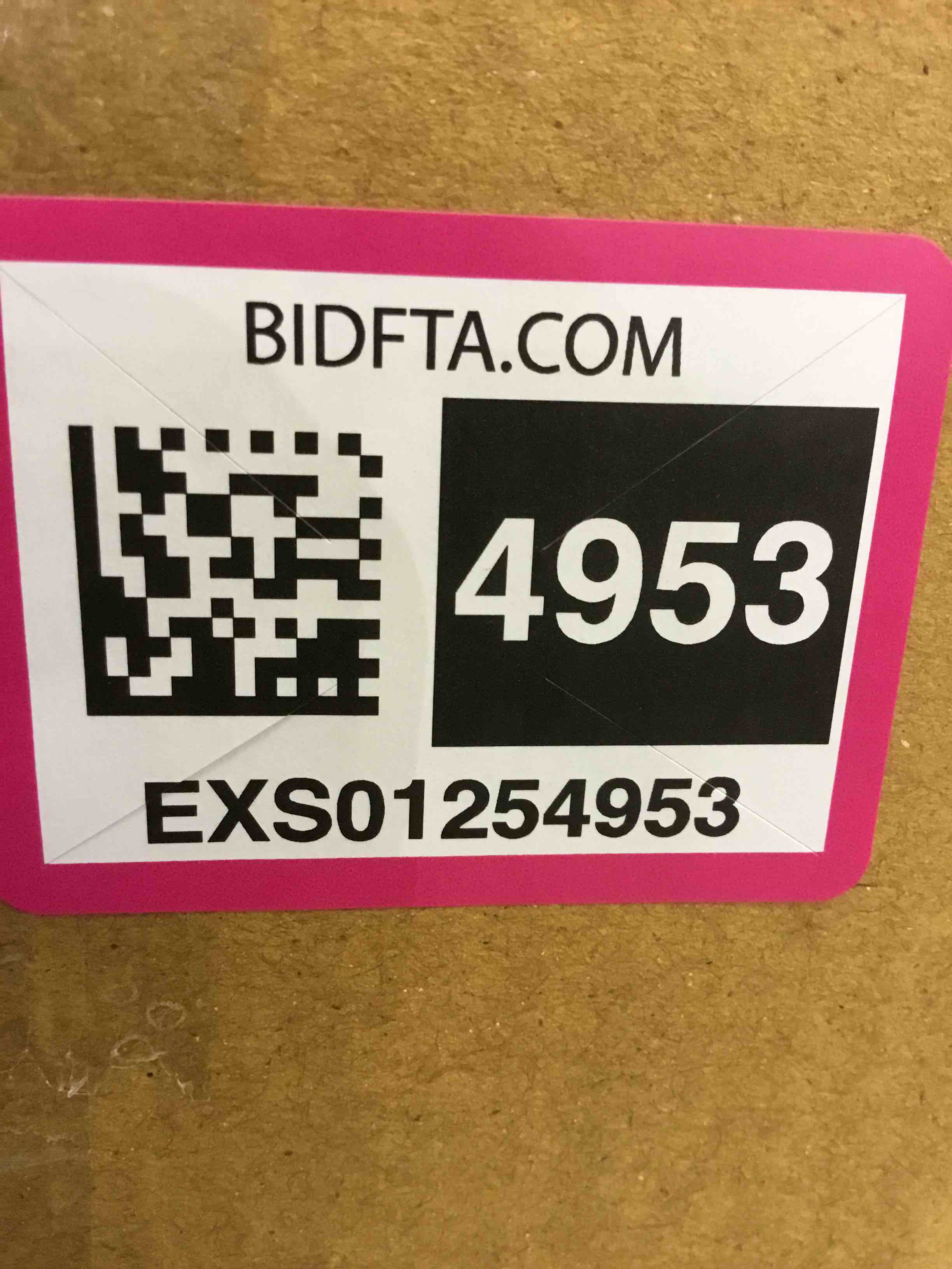 https://s3.amazonaws.com/lotting-images-prod/BargainHunt/EXS01254953_1714664946841.jpeg