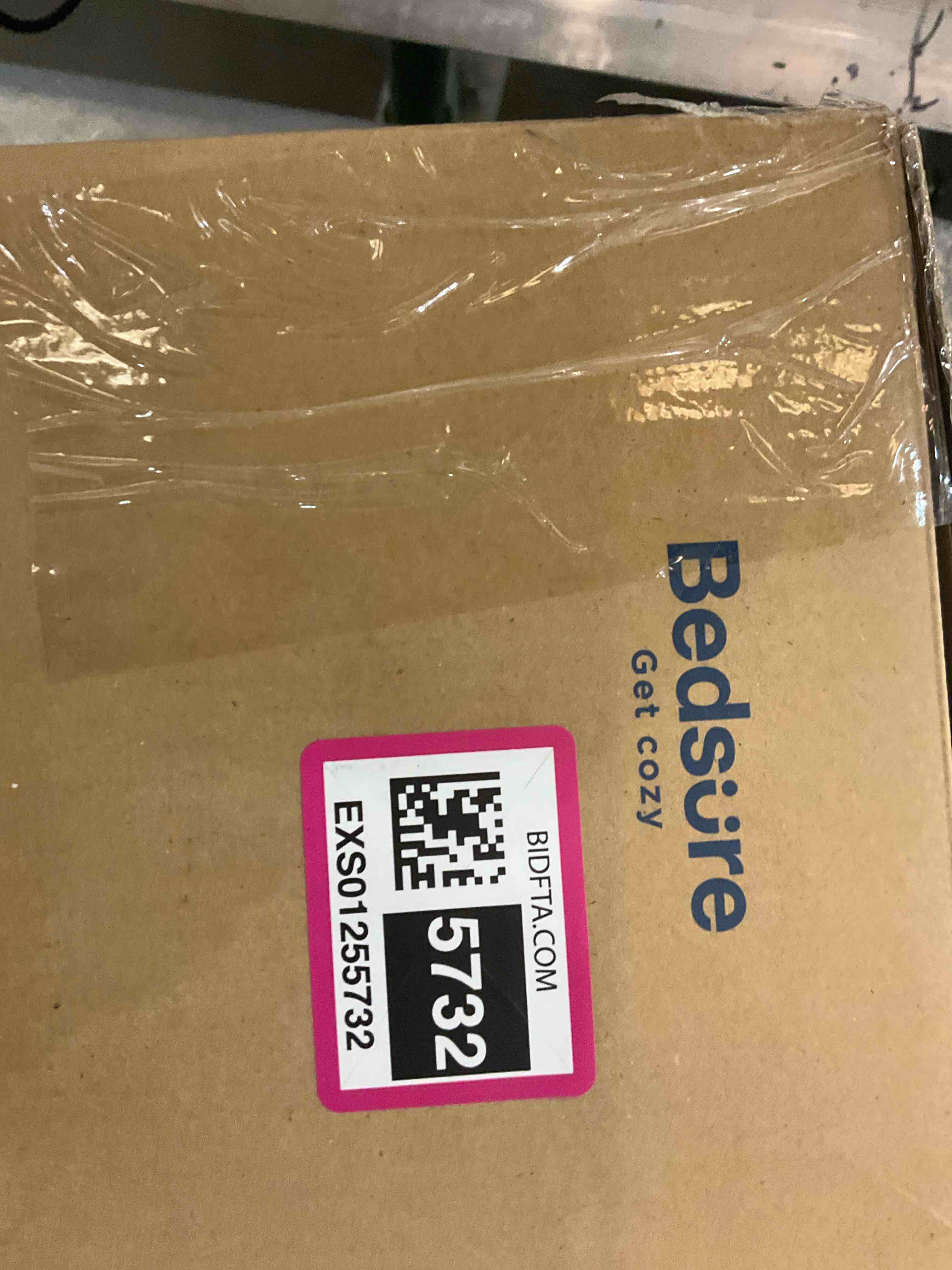https://s3.amazonaws.com/lotting-images-prod/BargainHunt/EXS01255732_1711547376553.jpeg