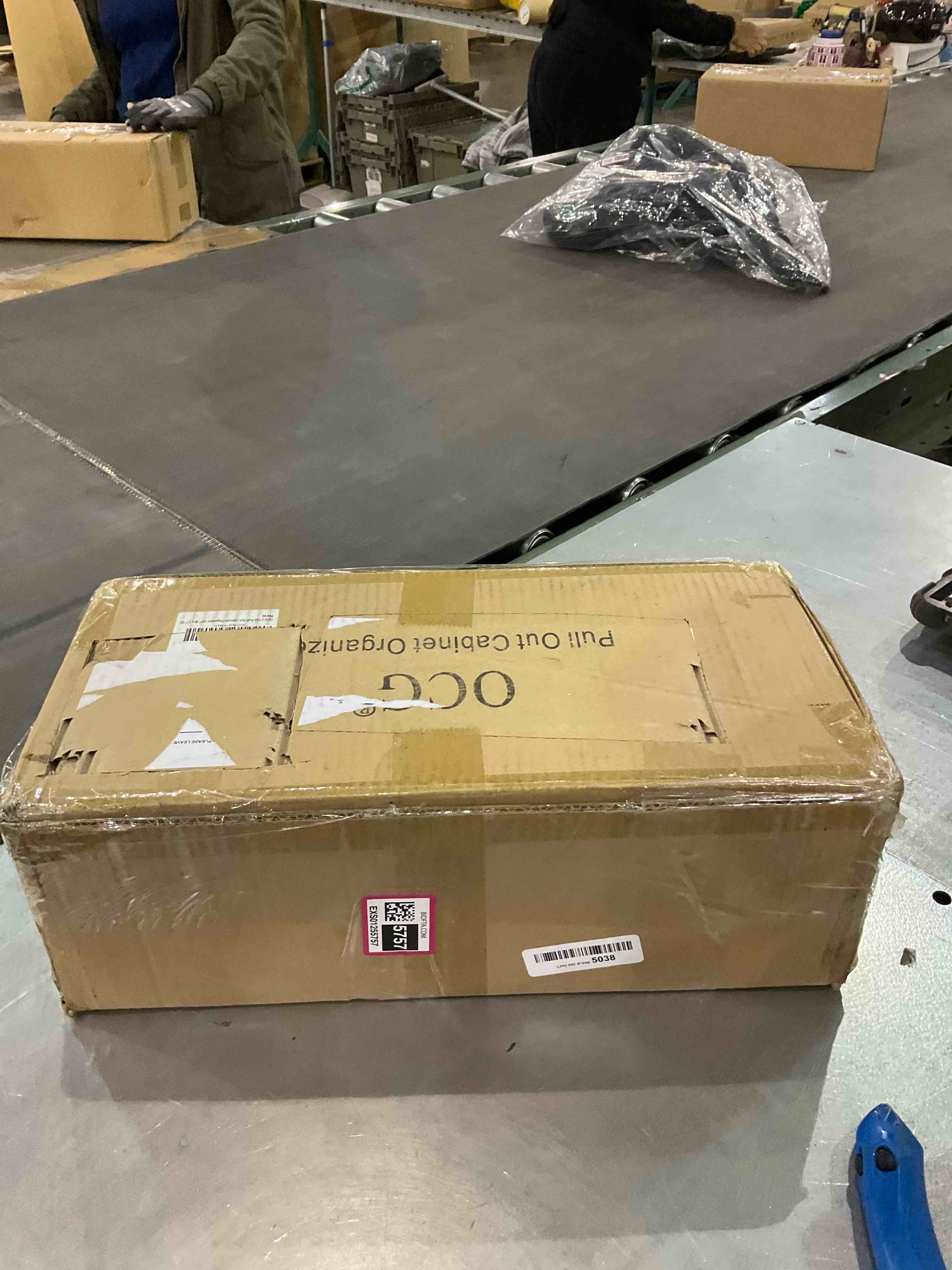 https://s3.amazonaws.com/lotting-images-prod/BargainHunt/EXS01255757_1711538321334.jpeg