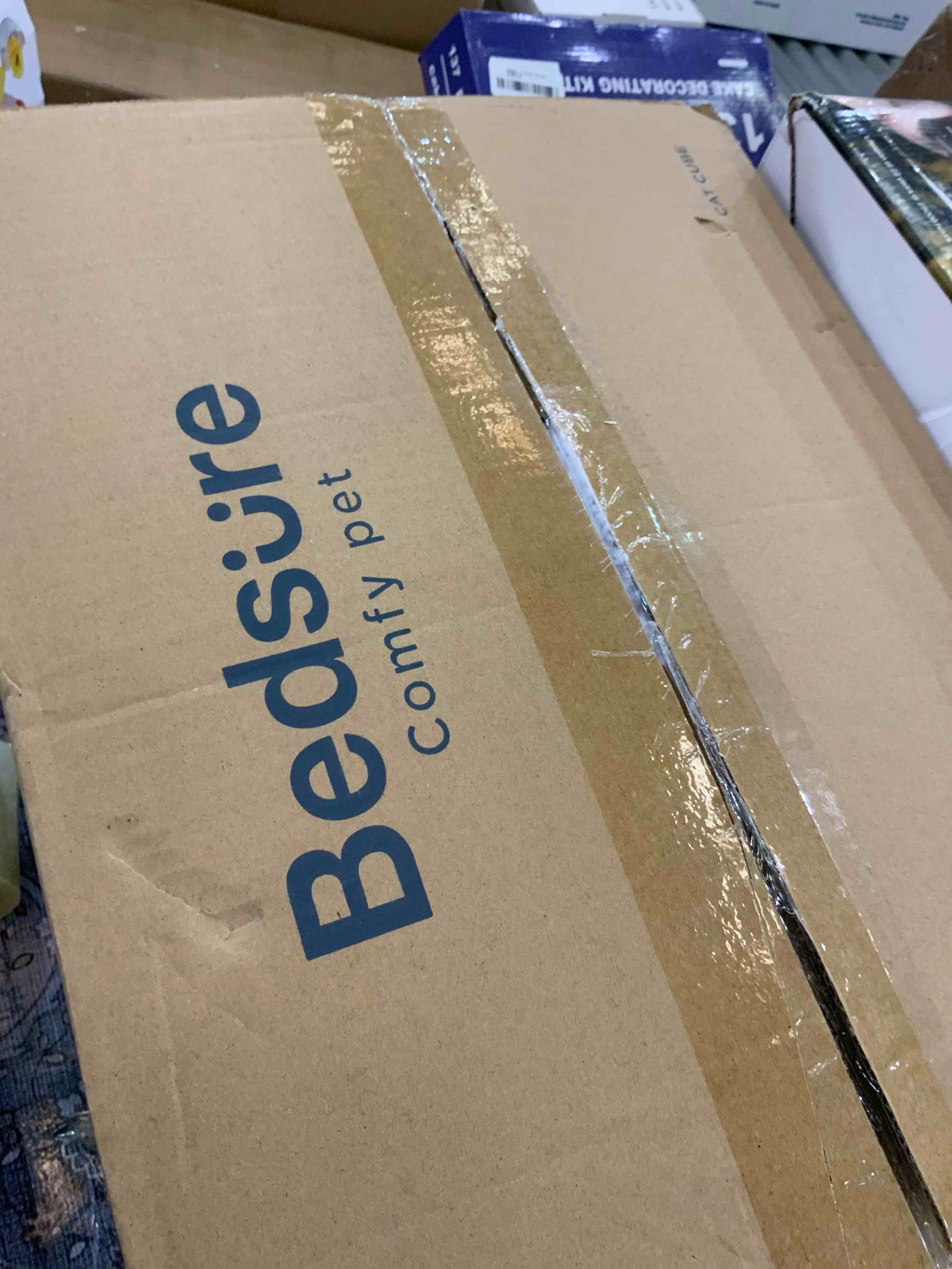 https://s3.amazonaws.com/lotting-images-prod/BargainHunt/EXS01255794_1711562055875.jpeg