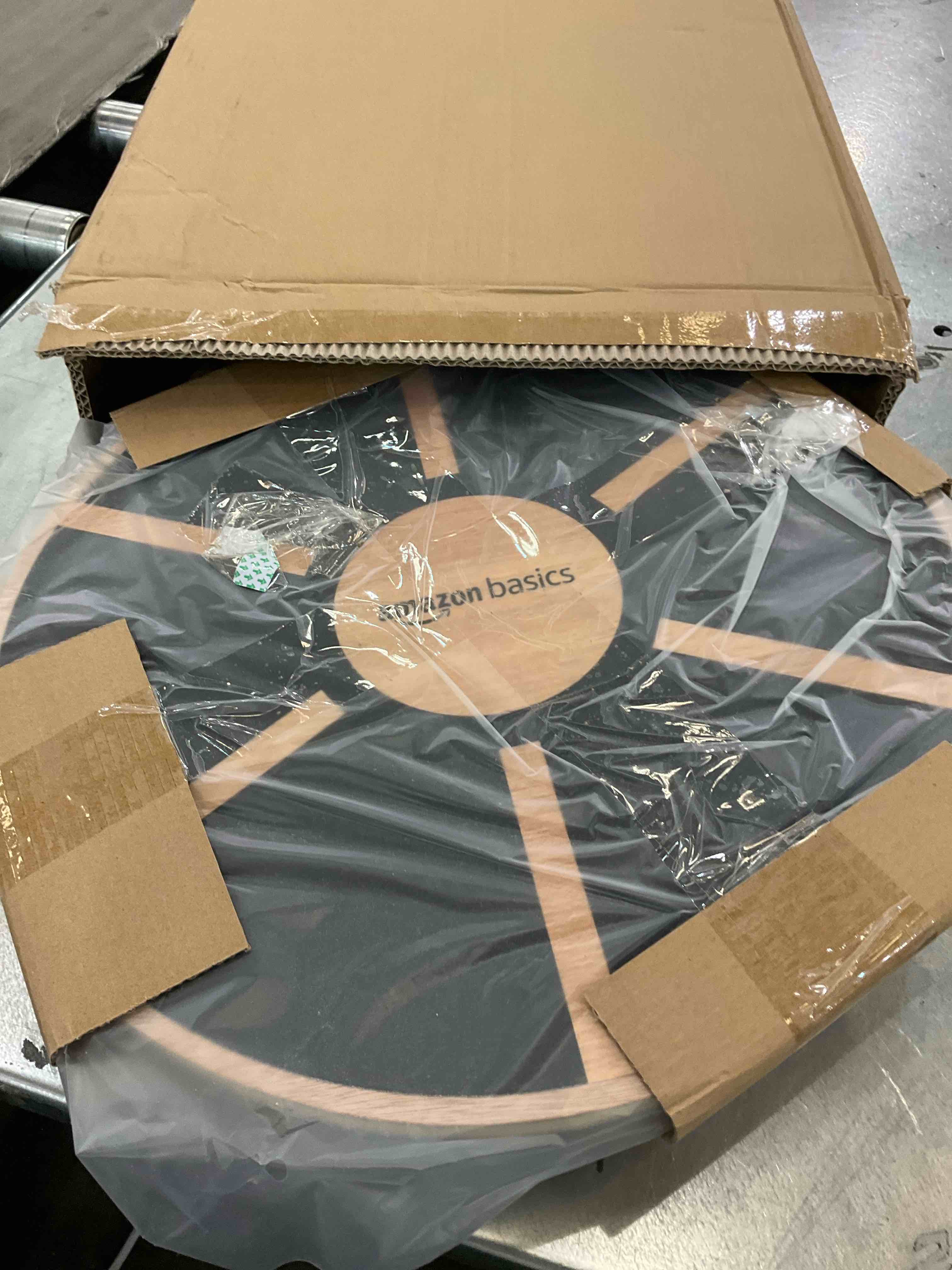 https://s3.amazonaws.com/lotting-images-prod/BargainHunt/EXS01256474_1712326800413.jpeg