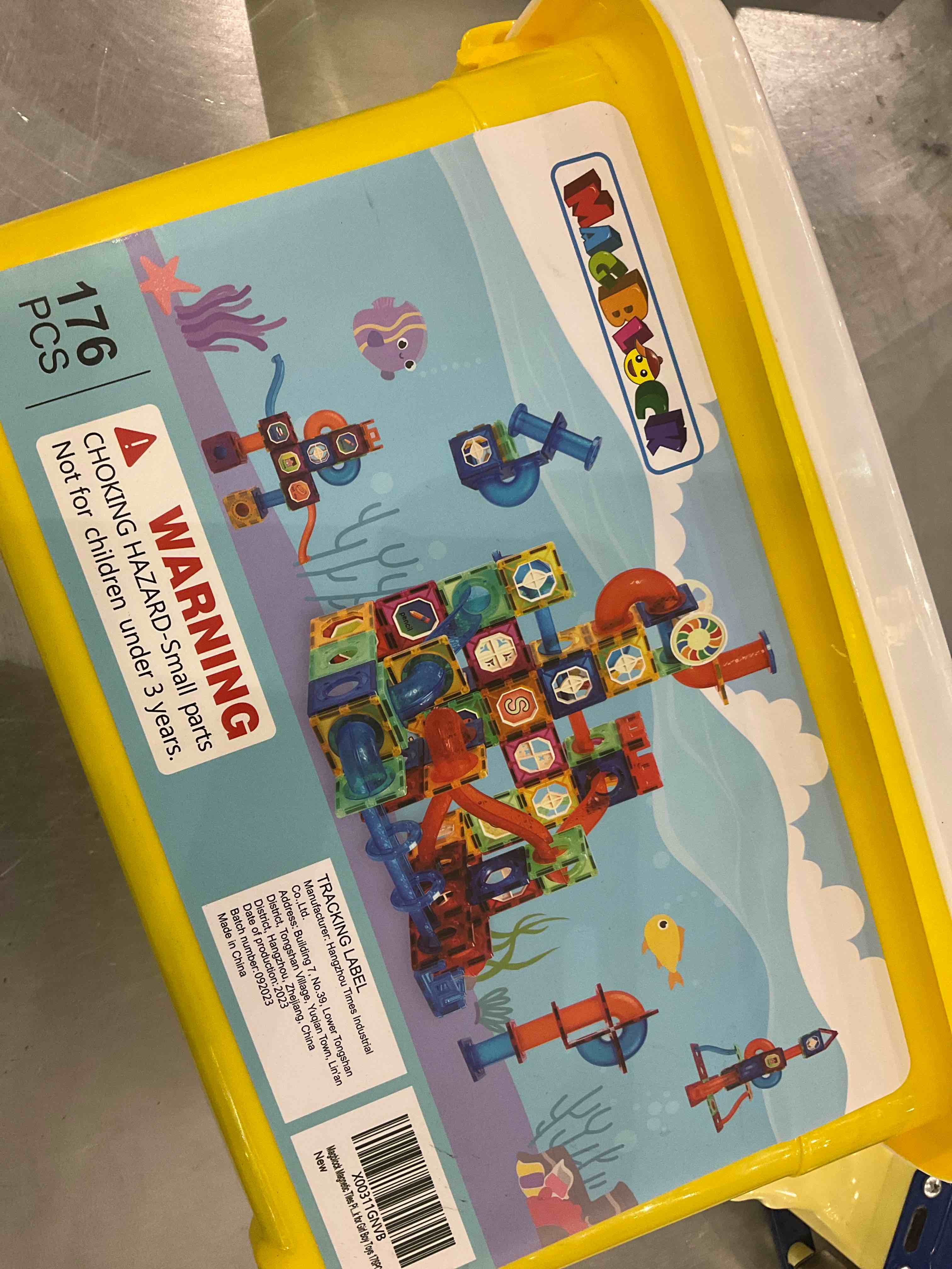 https://s3.amazonaws.com/lotting-images-prod/BargainHunt/EXS01257056_1712682819836.jpeg